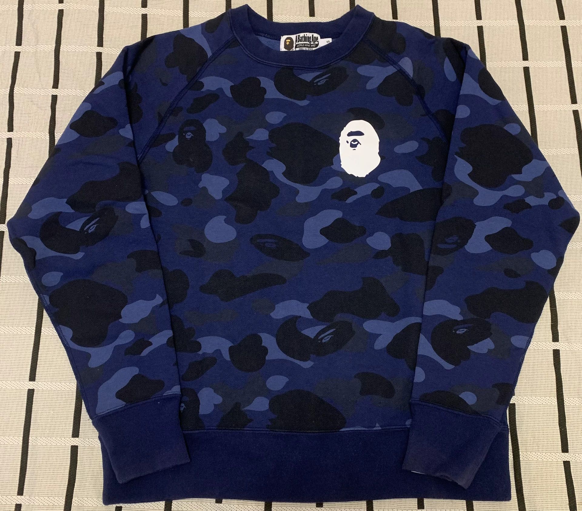 Bape Bape Camo Blue Hoodie S Men Size US S / EU 44-46 / 1 - 1 Thumbnail