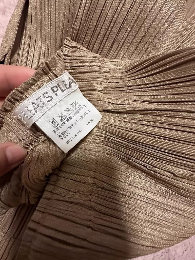 Issey Miyake Issey Miyake size:2 Brown pleated trousers Size 22" - 3 Thumbnail