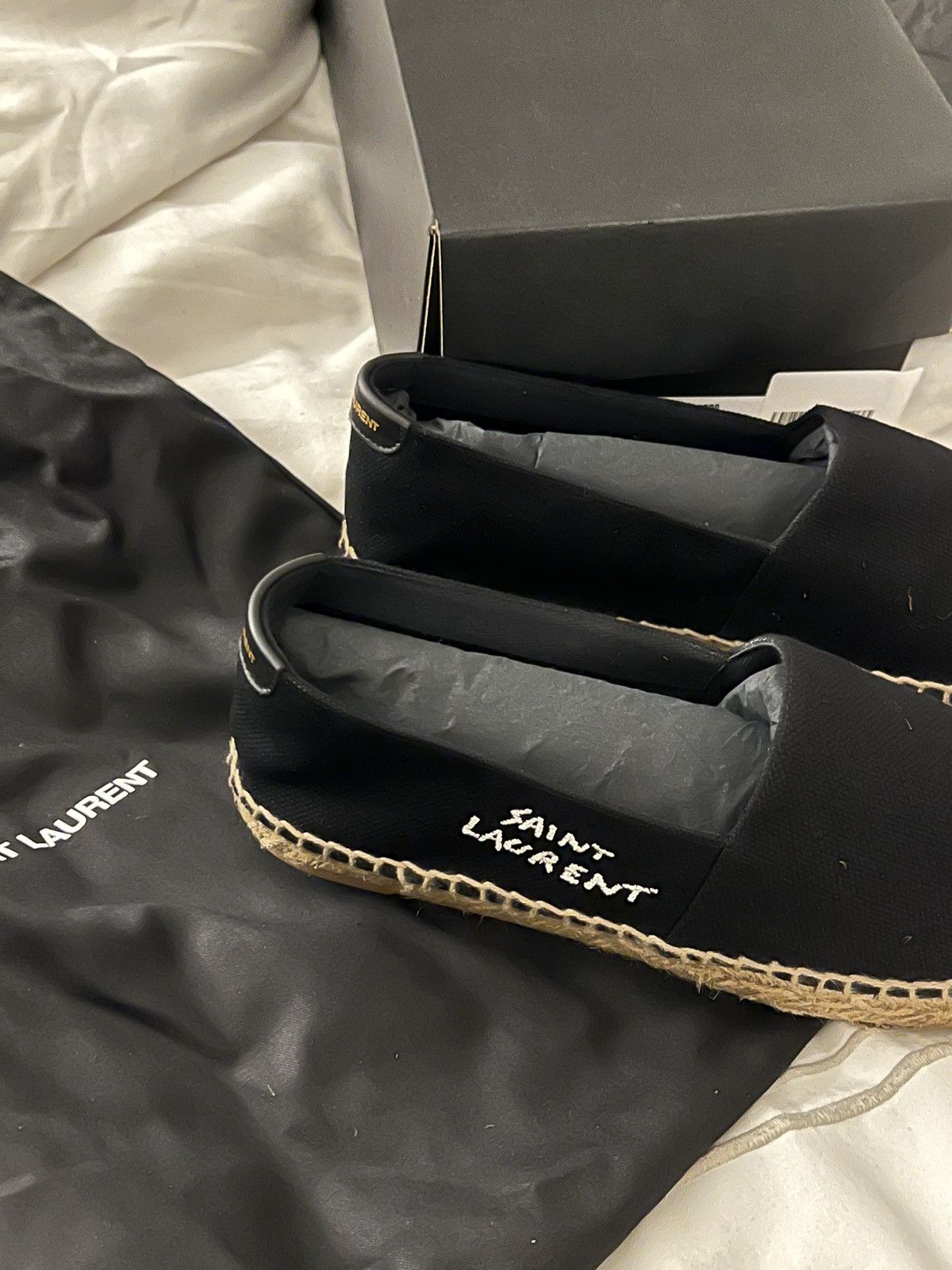 Yves Saint Laurent Saint Laurent Logo Embroidered Slip-On Espadrilles Size US 8.5 / IT 38.5 - 6 Thumbnail