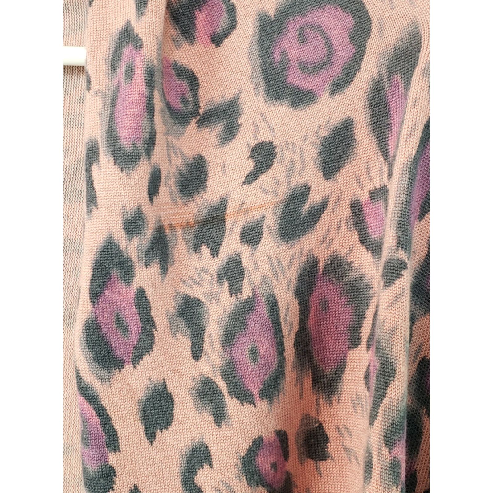 Boston Proper Boston Proper Open Front Sweater Cardigan XS Women Pink Leopard Asymmetrical Hem Long Sleeve Open Front Knit Shirt Size XS / US 0-2 / IT 36-38 - 3 Thumbnail