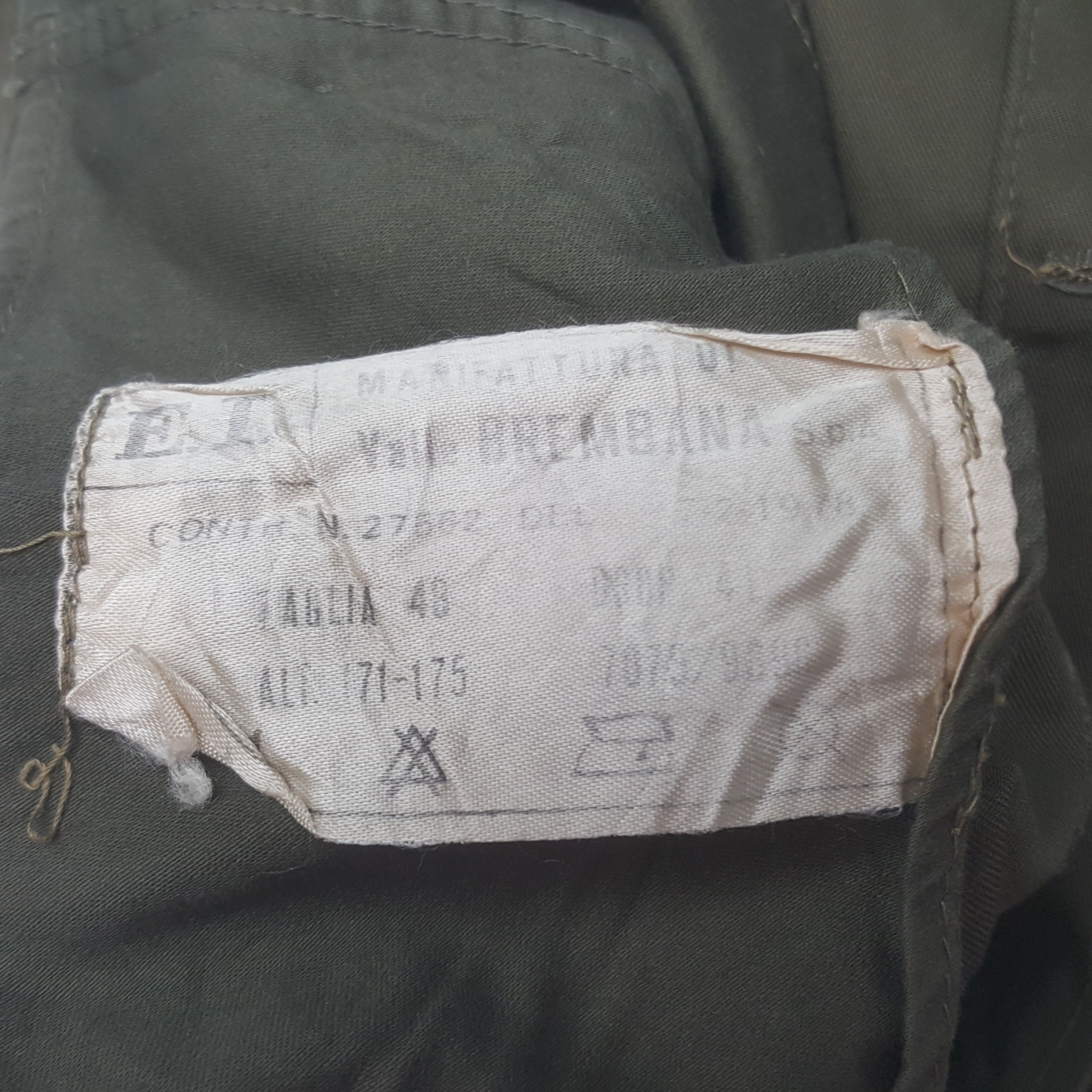 Vintage Vintage Italian Army Vest Jacket C317N3 Size US M / EU 48-50 / 2 - 5 Thumbnail