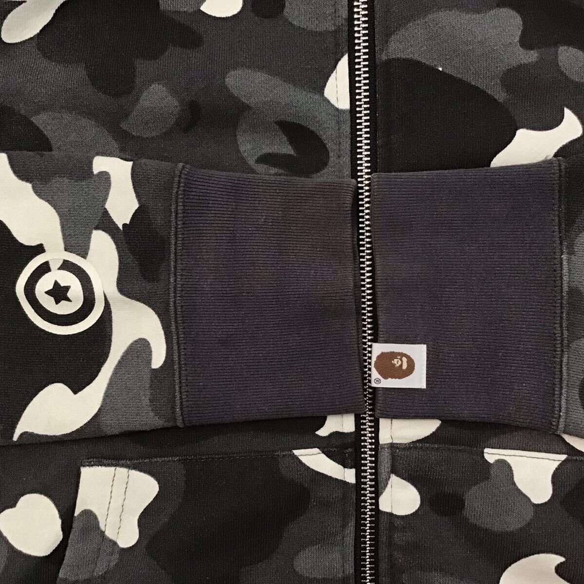 Bape 💫Glow in the dark💫 BAPE City camo shark full zip hoodie APE Size US S / EU 44-46 / 1 - 7 Thumbnail
