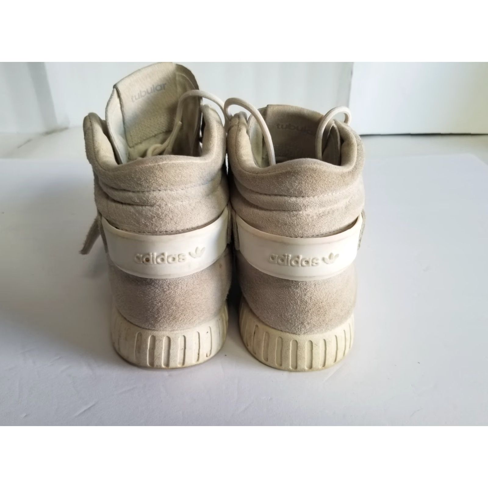Adidas Adidas Tubular Invader Sneaker Men 10 Gray Straps Leather Upper Leather Outsole M Shoes BB5038 Size US 10 / EU 43 - 3 Thumbnail