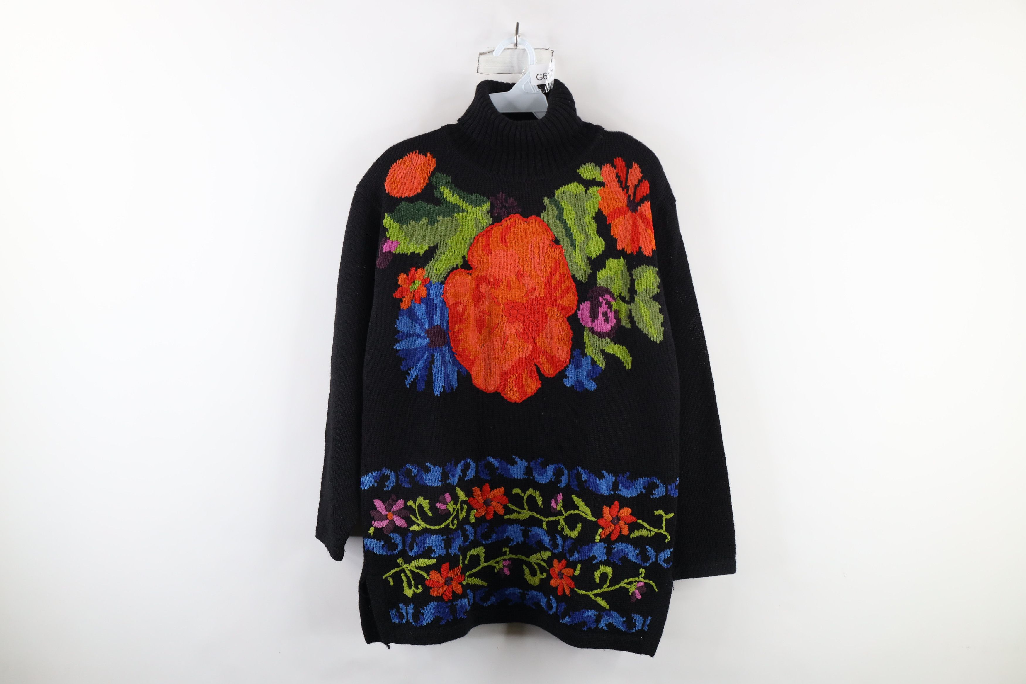 Vintage Vintage 90s Streetwear Embroidered Flower Turtleneck Sweater Size M / US 6-8 / IT 42-44 - 1 Thumbnail