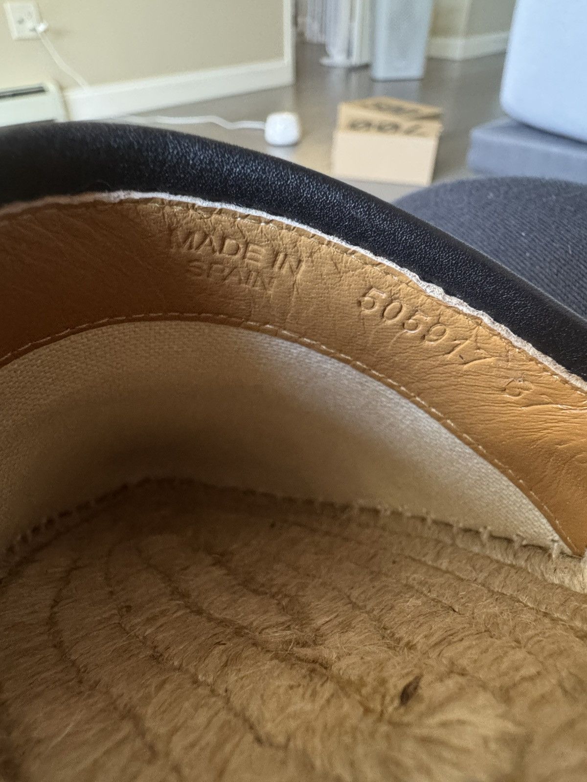 Gucci Gucci GG Supreme Bee Espadrilles Shoes (Size 37) Size US 7 / IT 37 - 11 Thumbnail