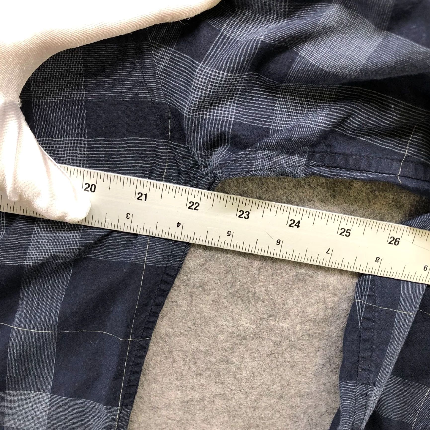 Theory Theory Kyson Long Sleeve Shirt Mens L Navy Blue Plaid Cotton Button-Up Shirt Casual Workwear Men Large Blue Plaid 90s-style Size US L / EU 52-54 / 3 - 6 Thumbnail