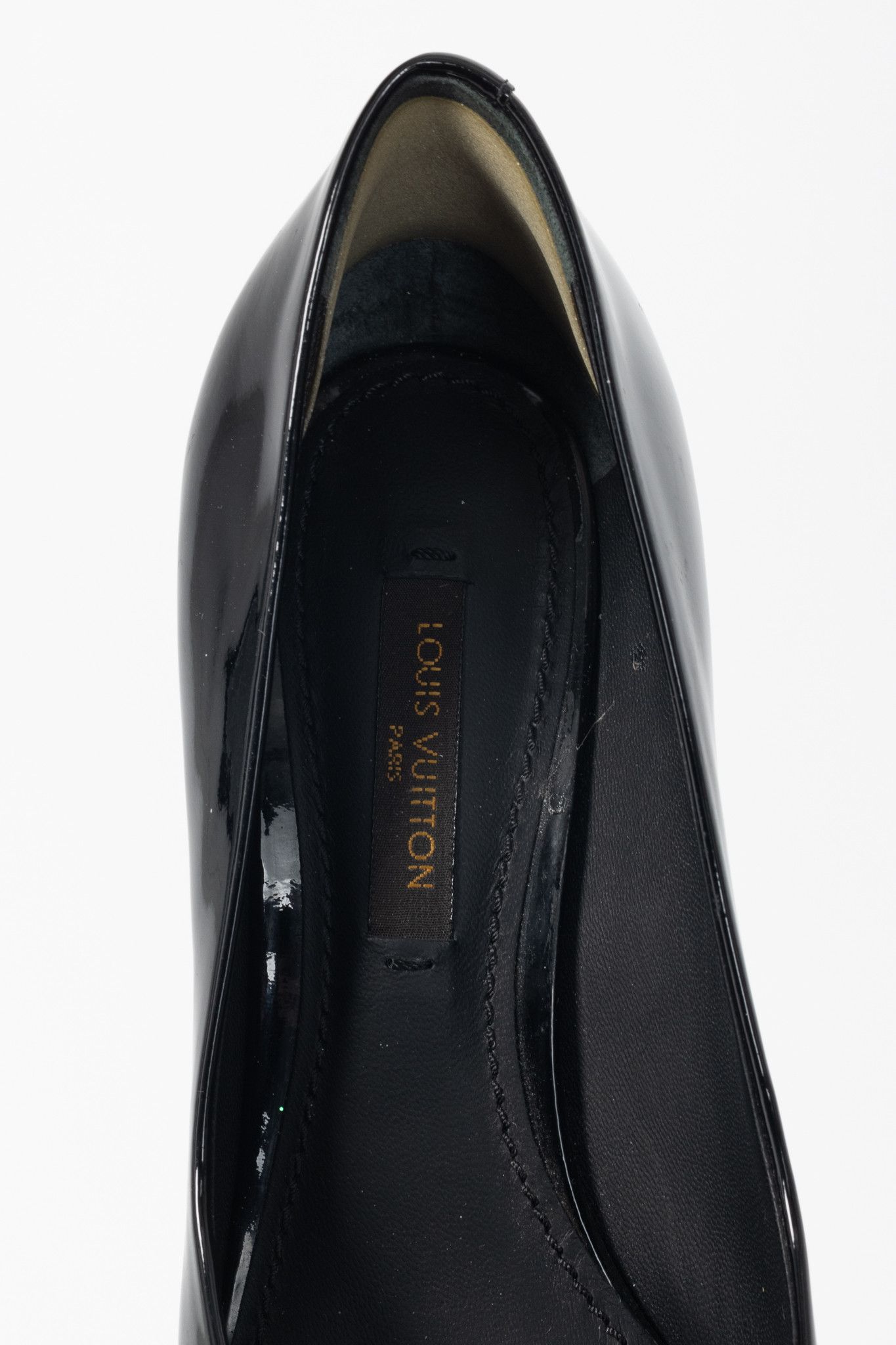 Louis Vuitton Louis Vuitton Black Patent Leather Embellished-Buckle Pumps Size US 4.5 / IT 34.5 - 10 Thumbnail