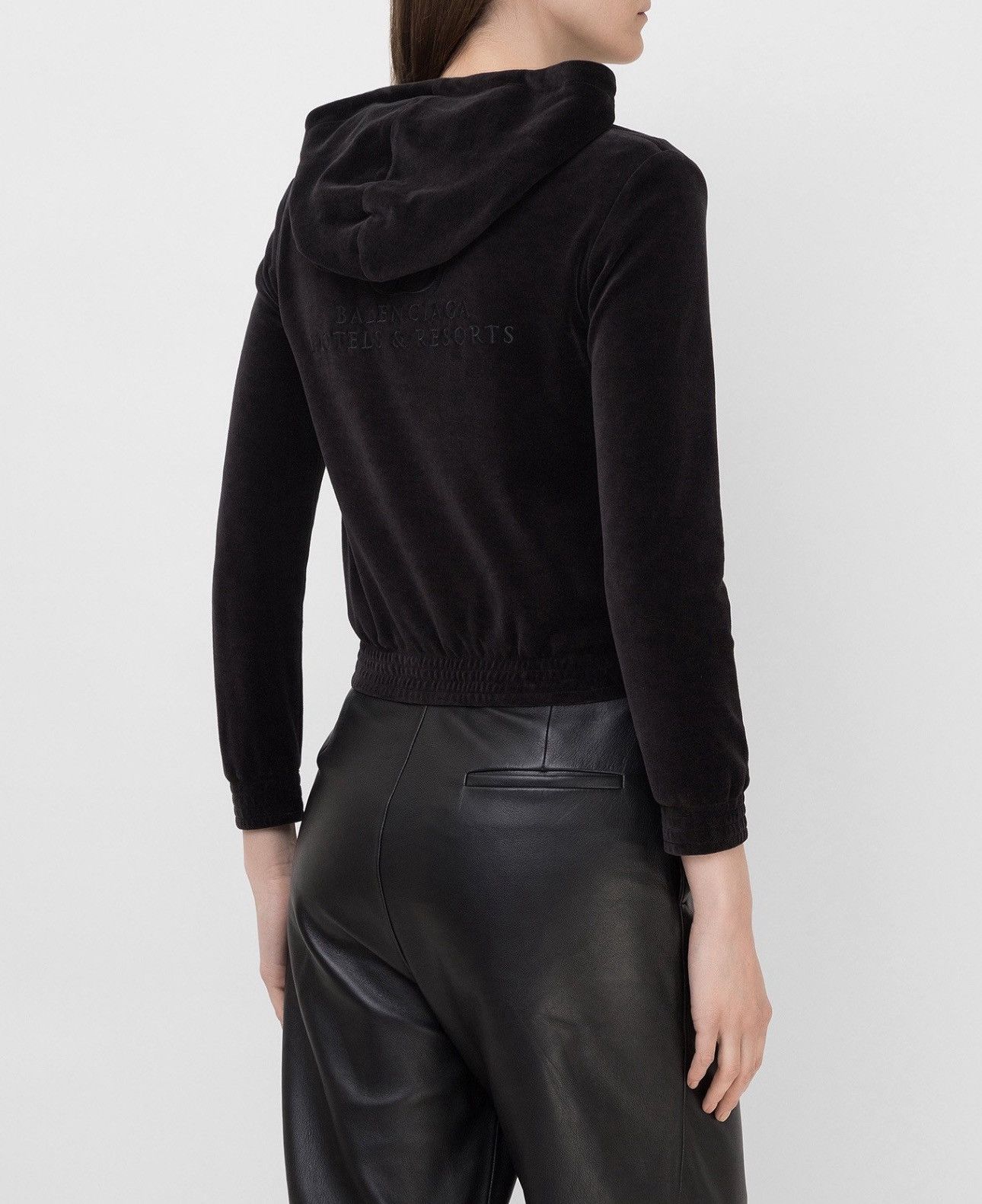 Balenciaga Balenciaga 2021 Hotel & Resorts Velour Cropped Hoodie Size L / US 10 / IT 46 - 2 Thumbnail
