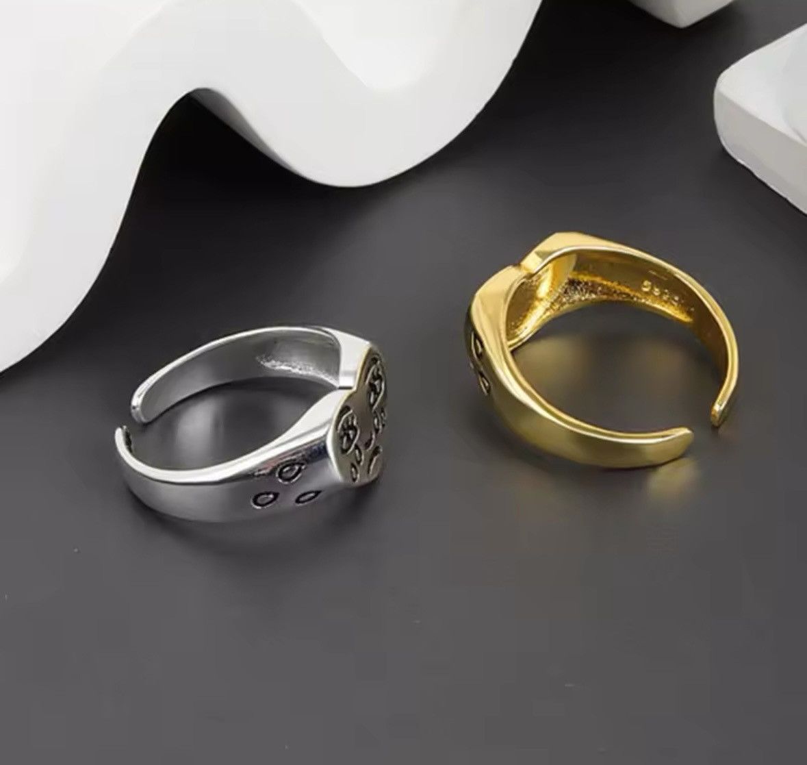 Jewelry Heart ring with Sad face Size ONE SIZE - 3 Thumbnail