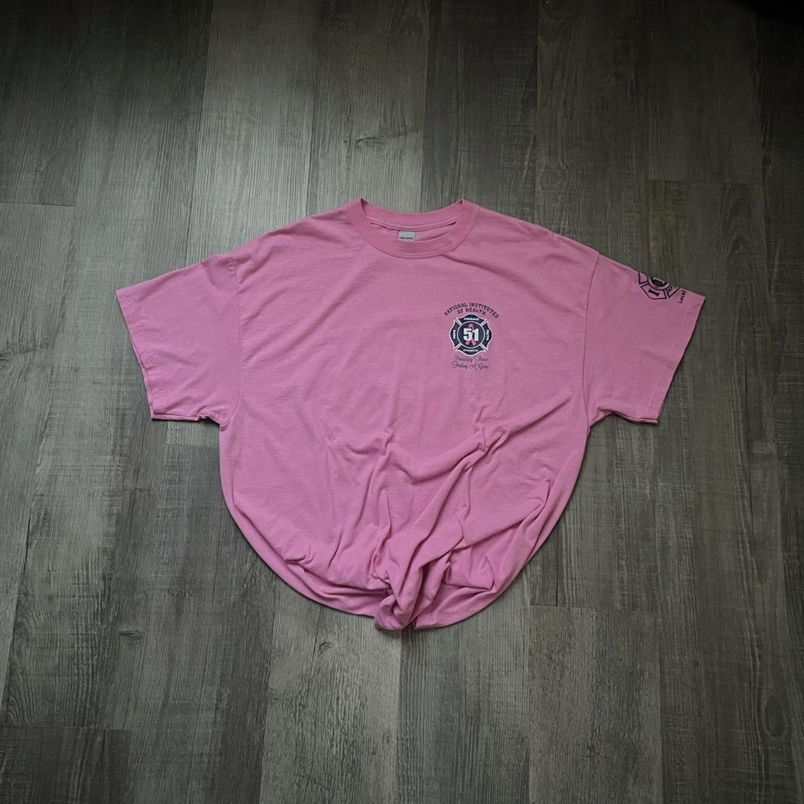 Gildan GILDAN • VNTG "Pink" Pre-Shrunk Tee (XL) Size US XL / EU 56 / 4 - 1 Thumbnail
