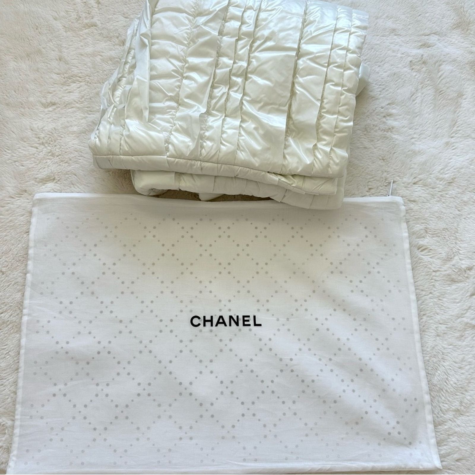 Chanel NEW CHANEL vest size 40 FR or 8 US Authentic Retail 5500$ Size M / US 6-8 / IT 42-44 - 16 Thumbnail