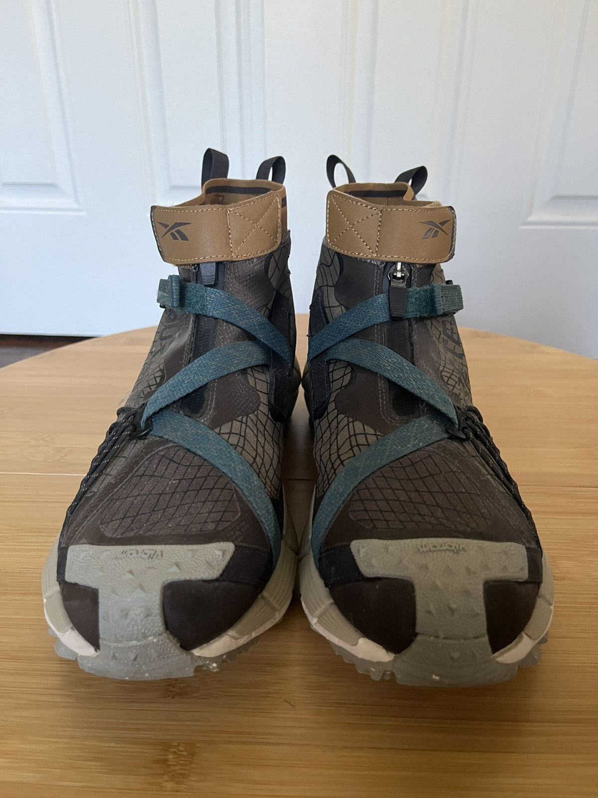 Reebok Gorpcore Reebok Zig Kinetica II Edge Gore Tex Size US 10 / EU 43 - 2 Thumbnail