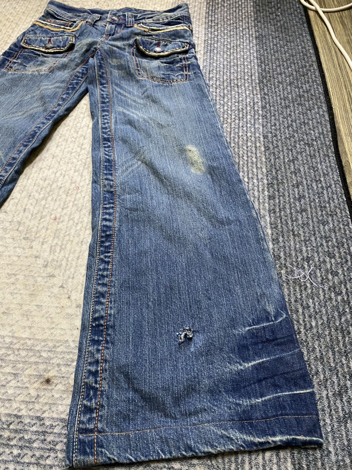 Japanese Brand True Religion Design Flared Bell Bottom Distressed Jean Size US 29 - 4 Thumbnail
