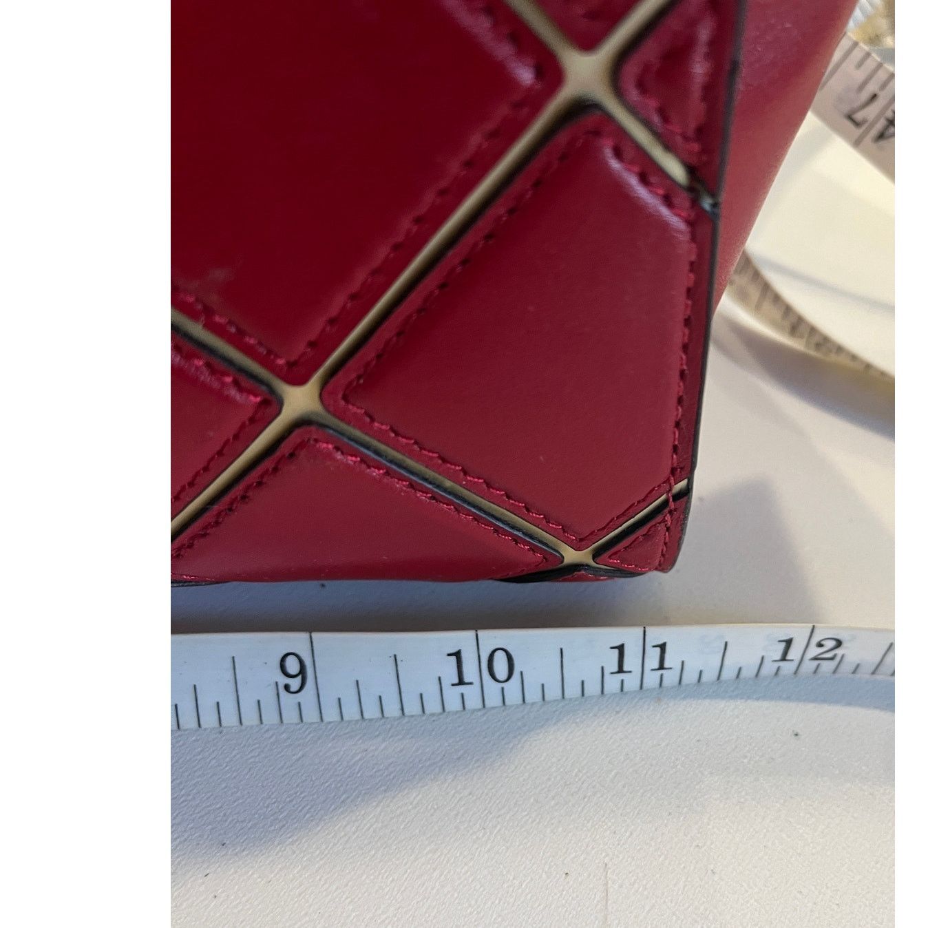 B34 MICHAEL KORS Diamond Selma Medium Leather Satchel Red
