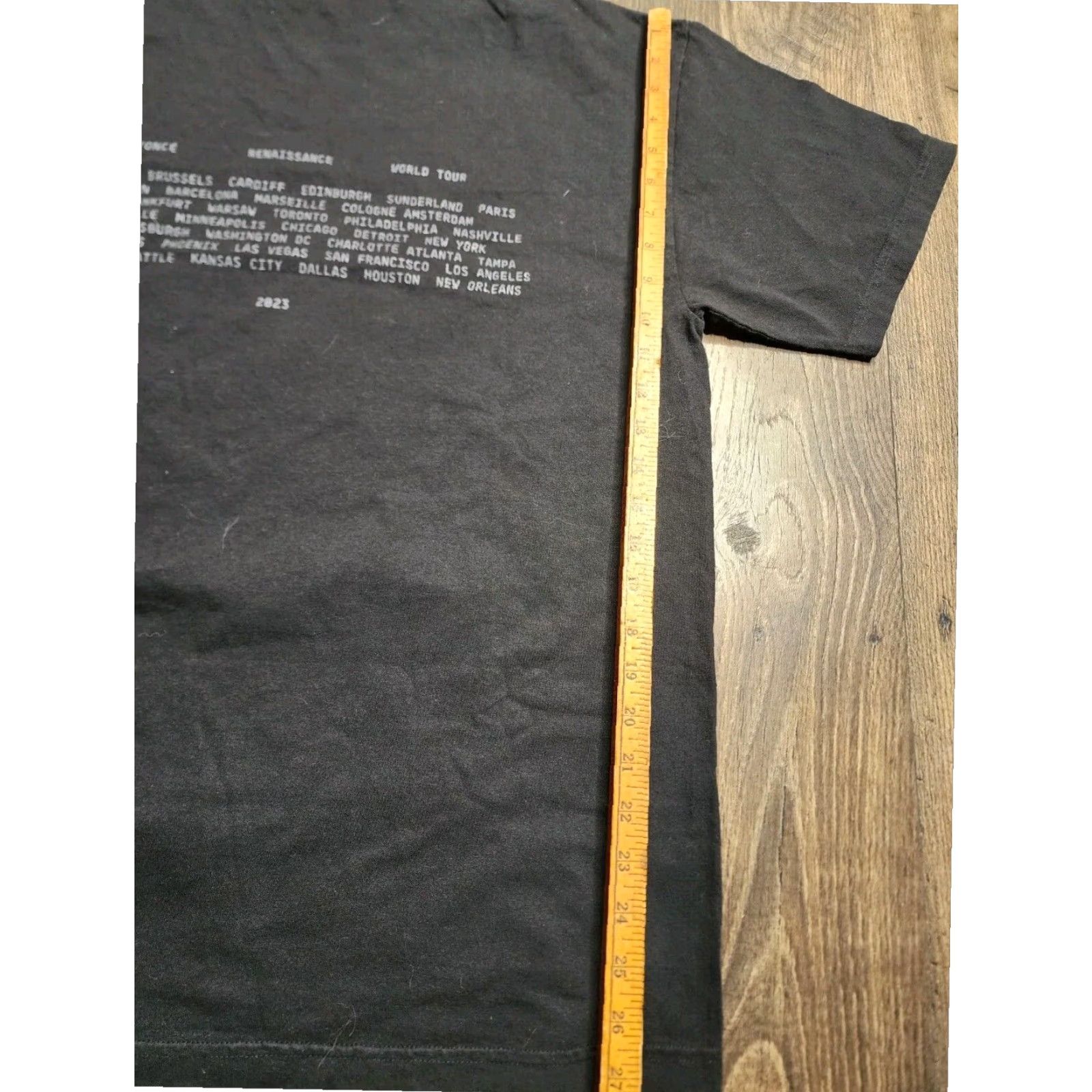 Vintage Beyoncé Renaissance World Tour 2023 Double Sided T Shirt Black Large Mens Size US L / EU 52-54 / 3 - 2 Thumbnail