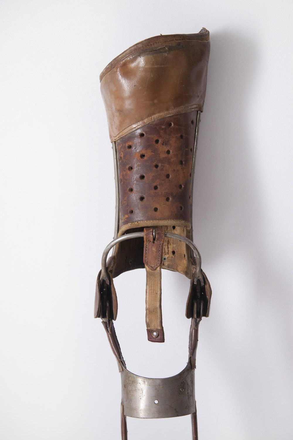 Vintage Antique early XXth leg brace Size US 30 / EU 46 - 7 Thumbnail