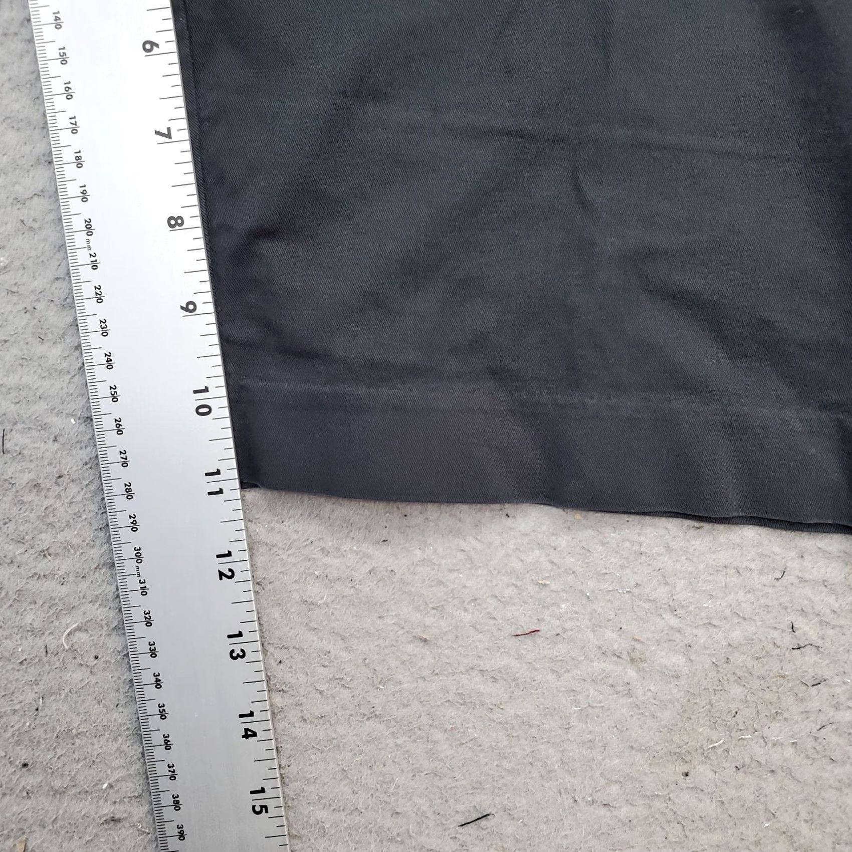 Ralph Lauren Lauren Ralph Lauren Chino Shorts Womens Size 12 Black Slash Pocket Flat Front Size 34" / US 12 / IT 48 - 4 Thumbnail
