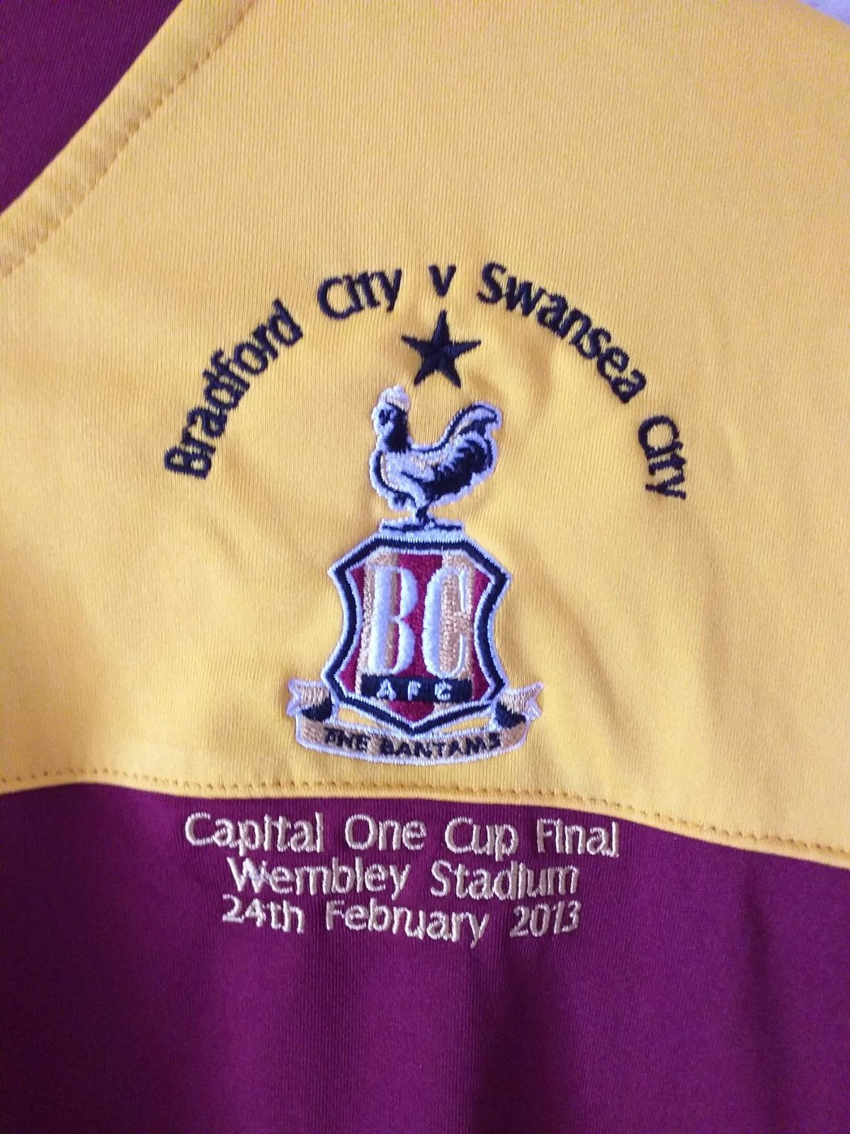 Vintage Jersey Bradford City vs Swansea City Cup Final Wembley 2013 Size US M / EU 48-50 / 2 - 7 Thumbnail
