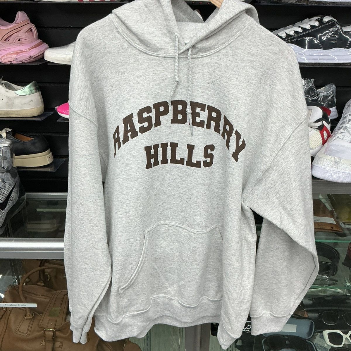 Other Raspberry Hills Pullover Hoodie Size Medium Size US M / EU 48-50 / 2 - 2 Thumbnail