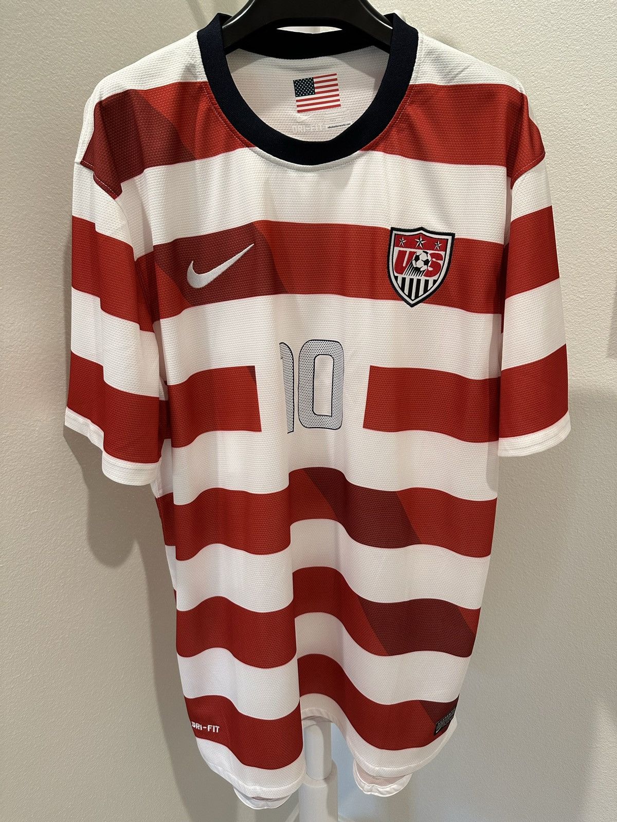 image of Nike x Soccer Jersey Usa 2012-13 Landon Donovan “Waldo” Soccer Jersey in White, Men's (Size 2XL)