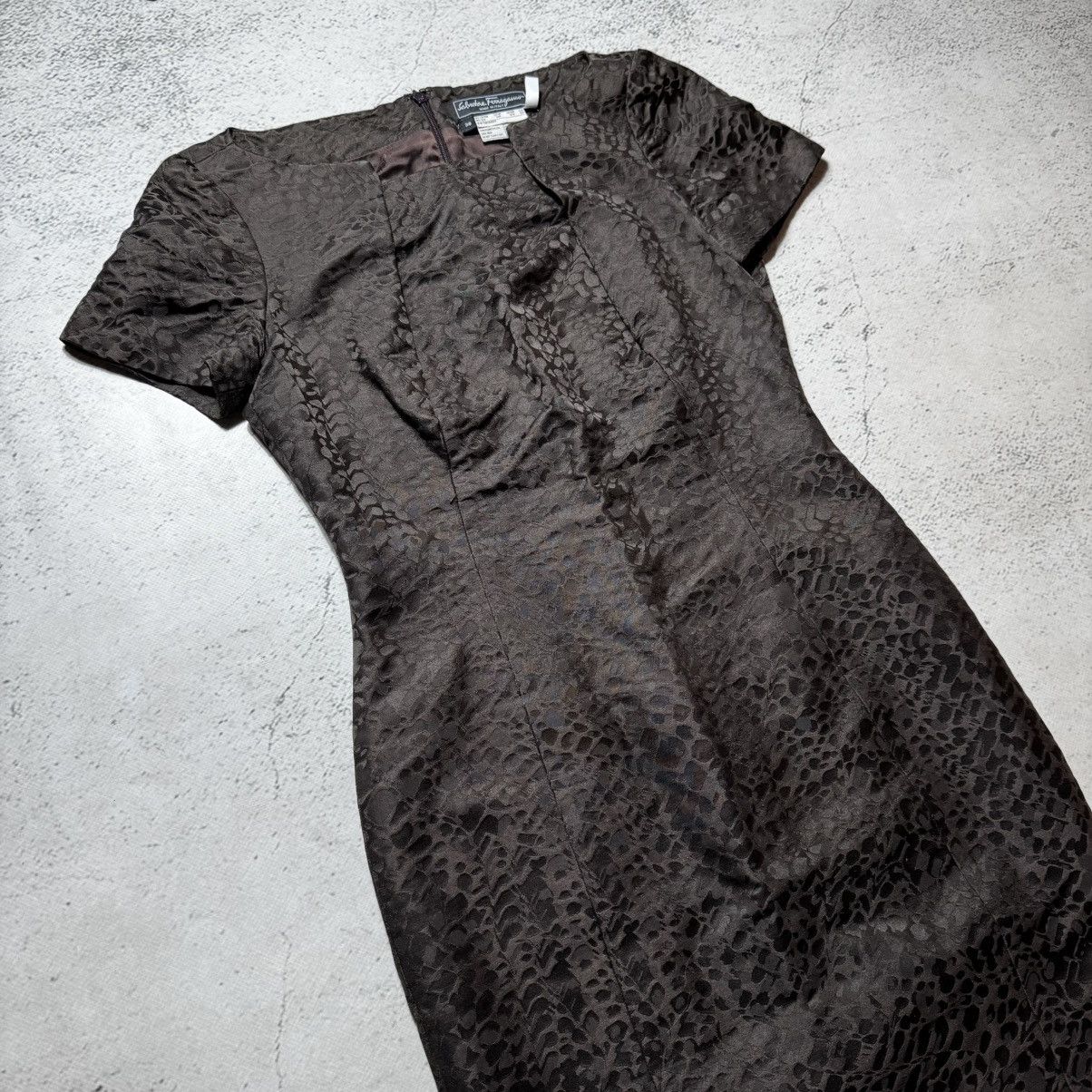 Salvatore Ferragamo vintage salvatore ferragamo glamour dress Size XS / US 0-2 / IT 36-38 - 2 Thumbnail
