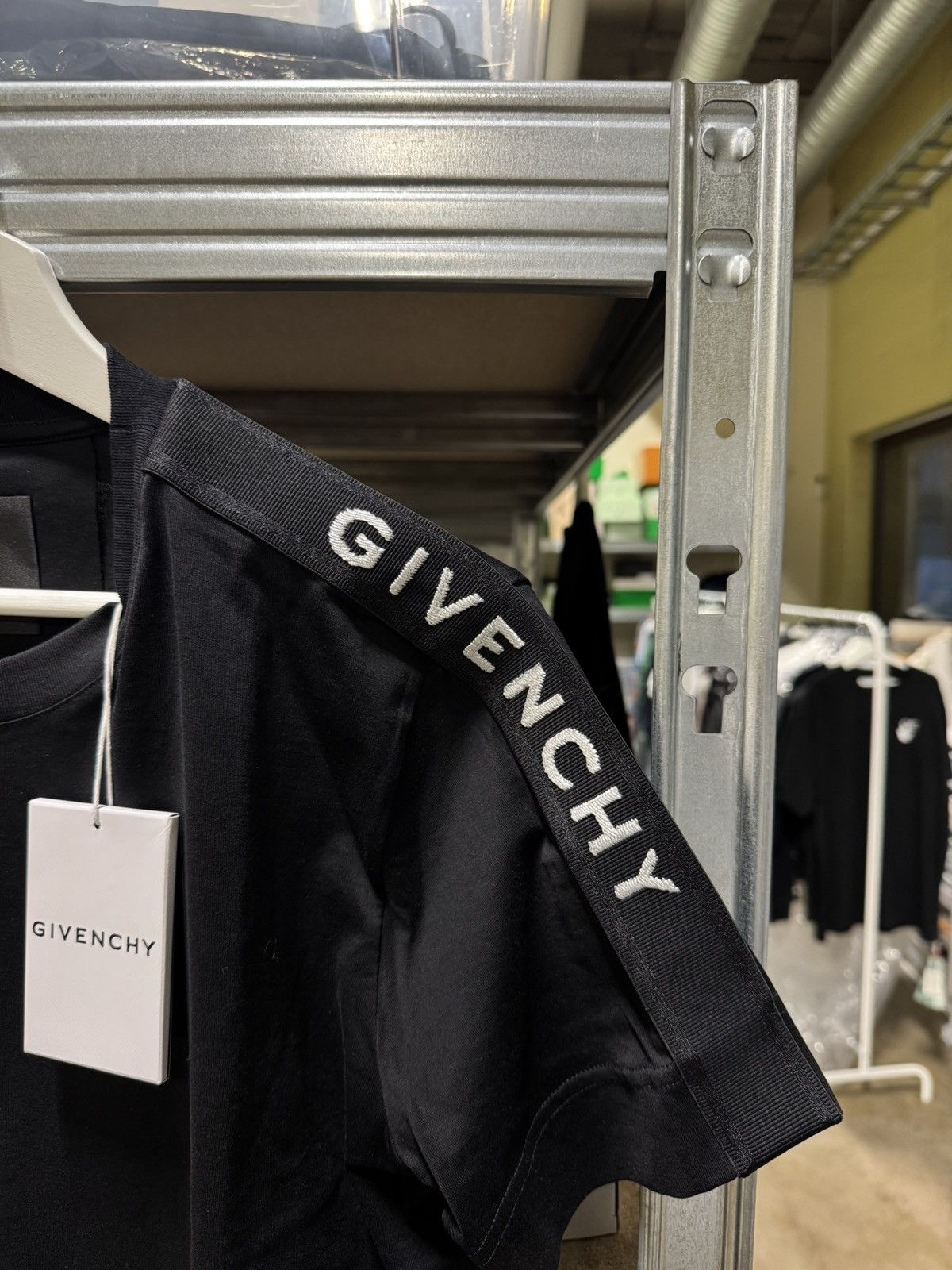 Givenchy Givenchy Embroidery Shoulder Logo T-Shirt NEW 650$ Size US S / EU 44-46 / 1 - 2 Thumbnail