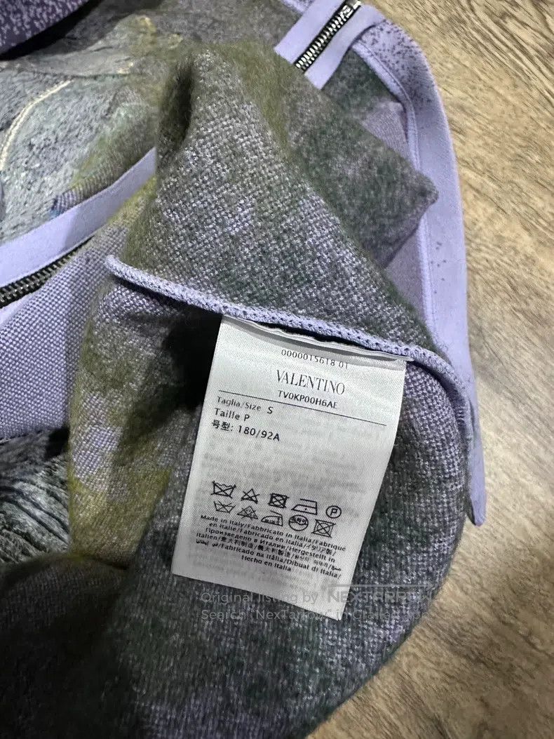 Valentino Valentino Knitted needle and thread embroidery Size US S / EU 44-46 / 1 - 6 Thumbnail