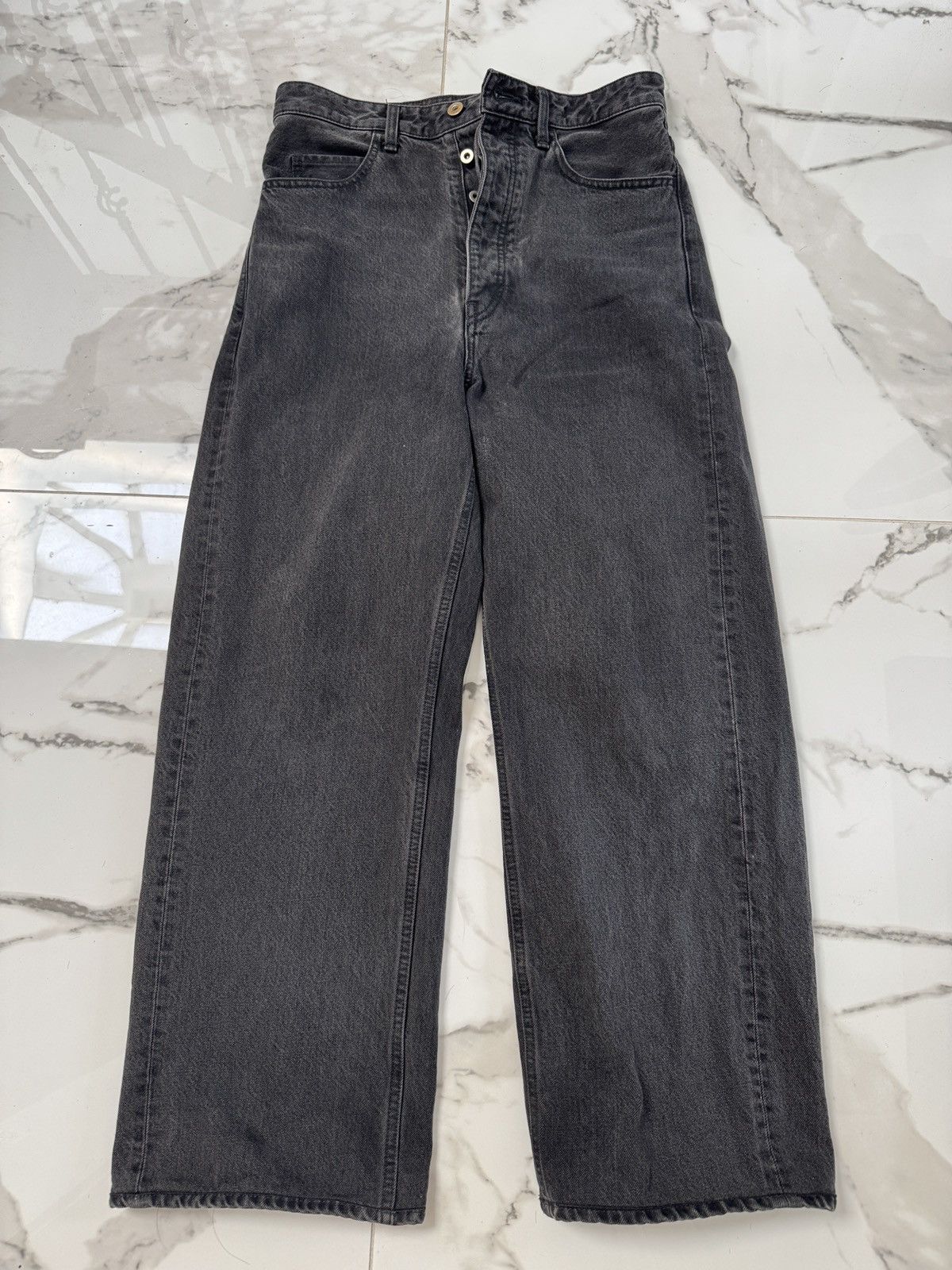 Vuja De VUJADE WES RELAXED FIT NANOMIST JEANS IN ESPRESSO