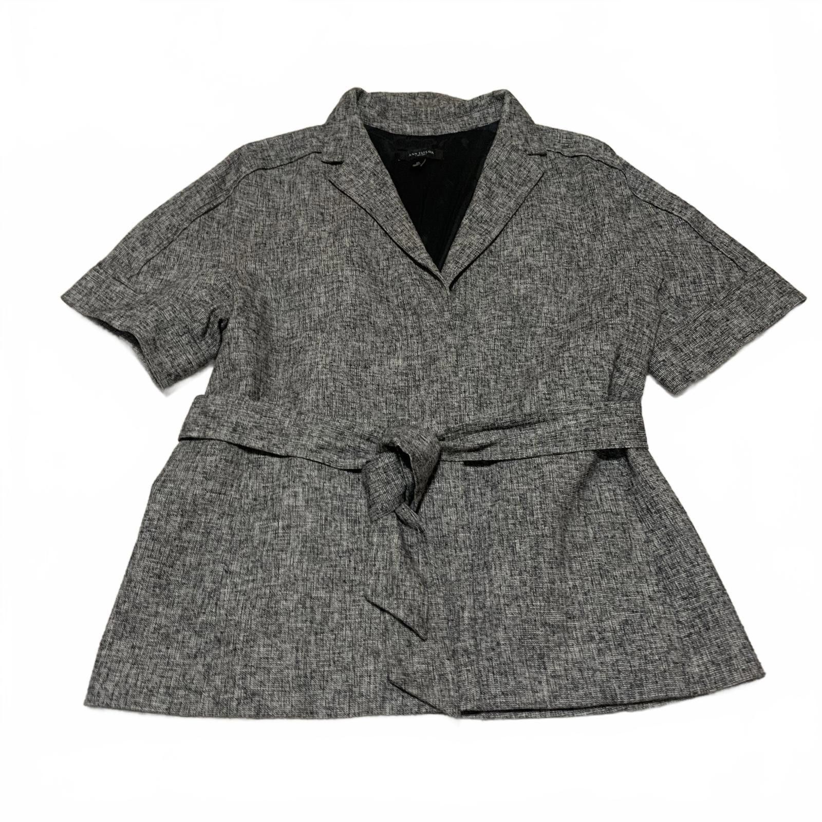Ann Taylor Ann Taylor Women's Size 12 Gray Short Sleeve Belted Blazer Size XL / US 12-14 / IT 48-50 - 1 Thumbnail