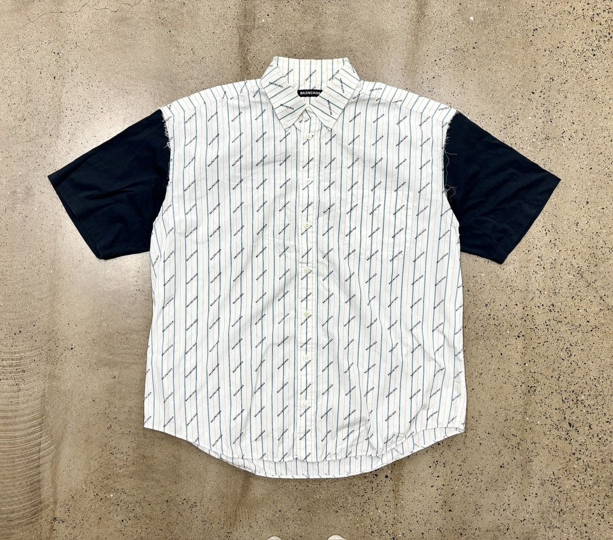 Balenciaga Balenciaga Patchwork Shirts Size US XL / EU 56 / 4 - 1 Thumbnail