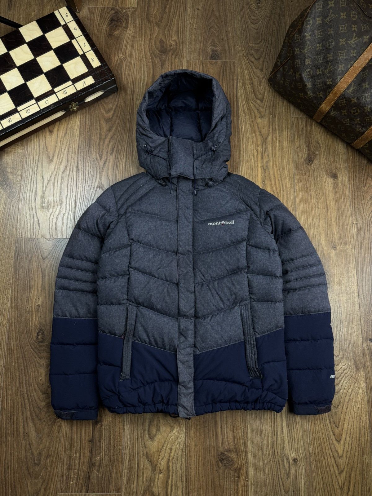 Montbell Down jacket MontBell Japan original casual outdoors item Size US S / EU 44-46 / 1 - 1 Thumbnail