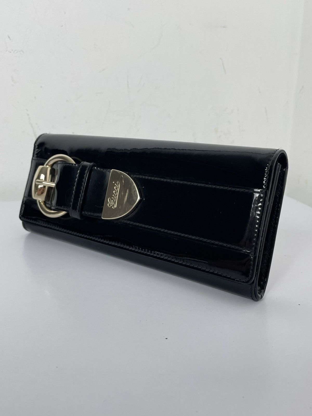 Gucci Gucci Black Patent Leather Buckle Clutch Size ONE SIZE - 2 Thumbnail