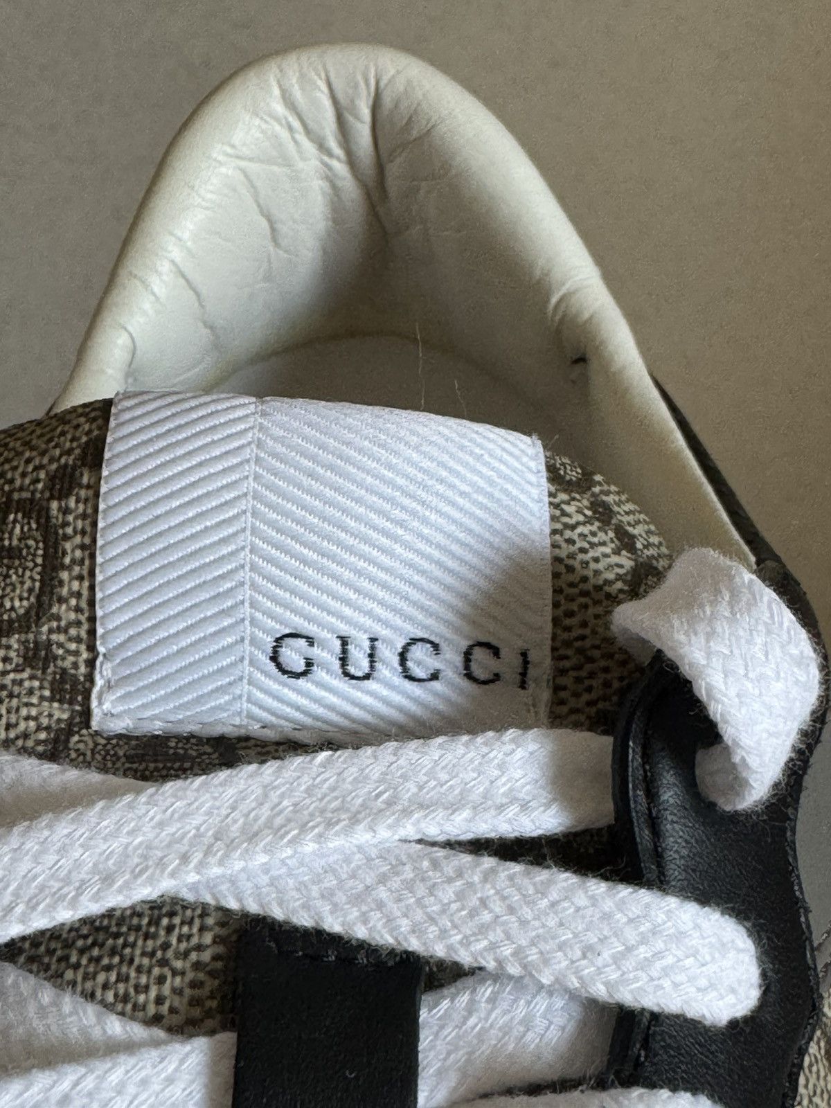 Gucci Gucci Monogram Street Style Logo Sneakers 'Beige Black' Size US 9 / EU 42 - 5 Thumbnail
