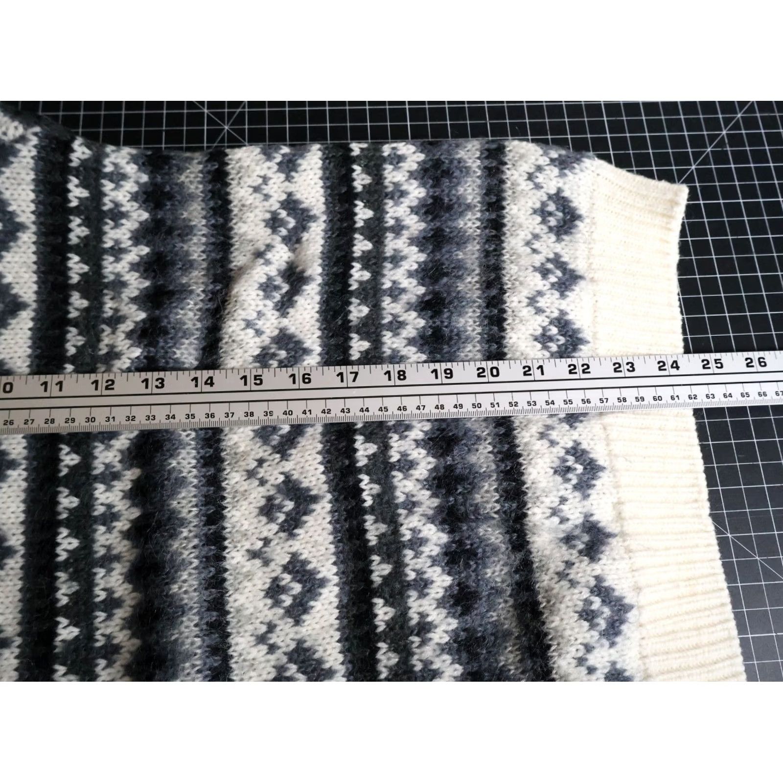 Vintage VINTAGE Le Moda Mohair Wool Blend Sweater Women's XL Ivory Fair Isle Chunky-Knit Pullover Crew Neck Long Sleeve Casual Retro 90s Womens Size XL / US 12-14 / IT 48-50 - 6 Thumbnail