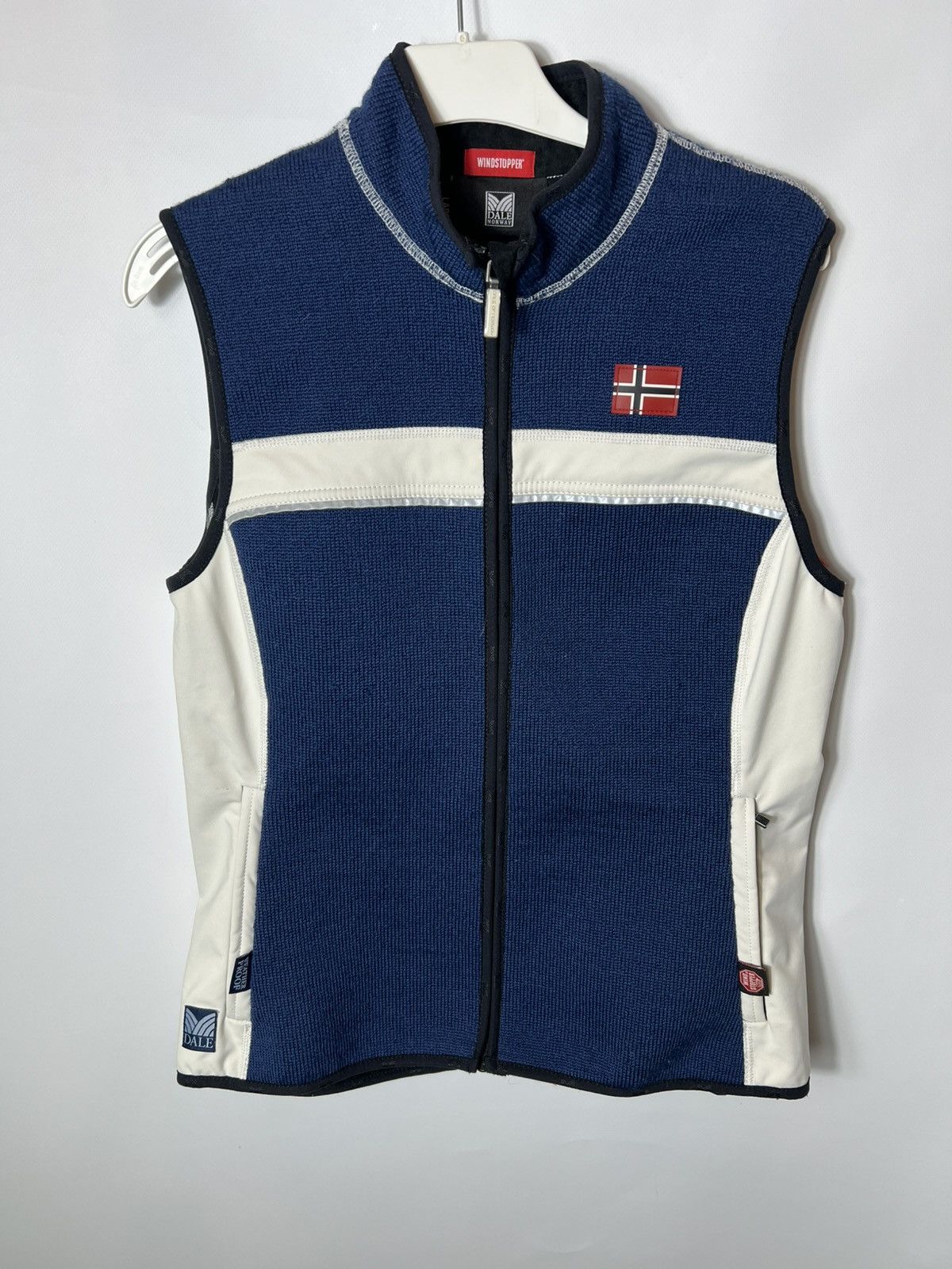 Dale Of Norway Vintage outdoor Dale Of Norway Roaldshorn Windstopper Vest Size L / US 10 / IT 46 - 1 Thumbnail