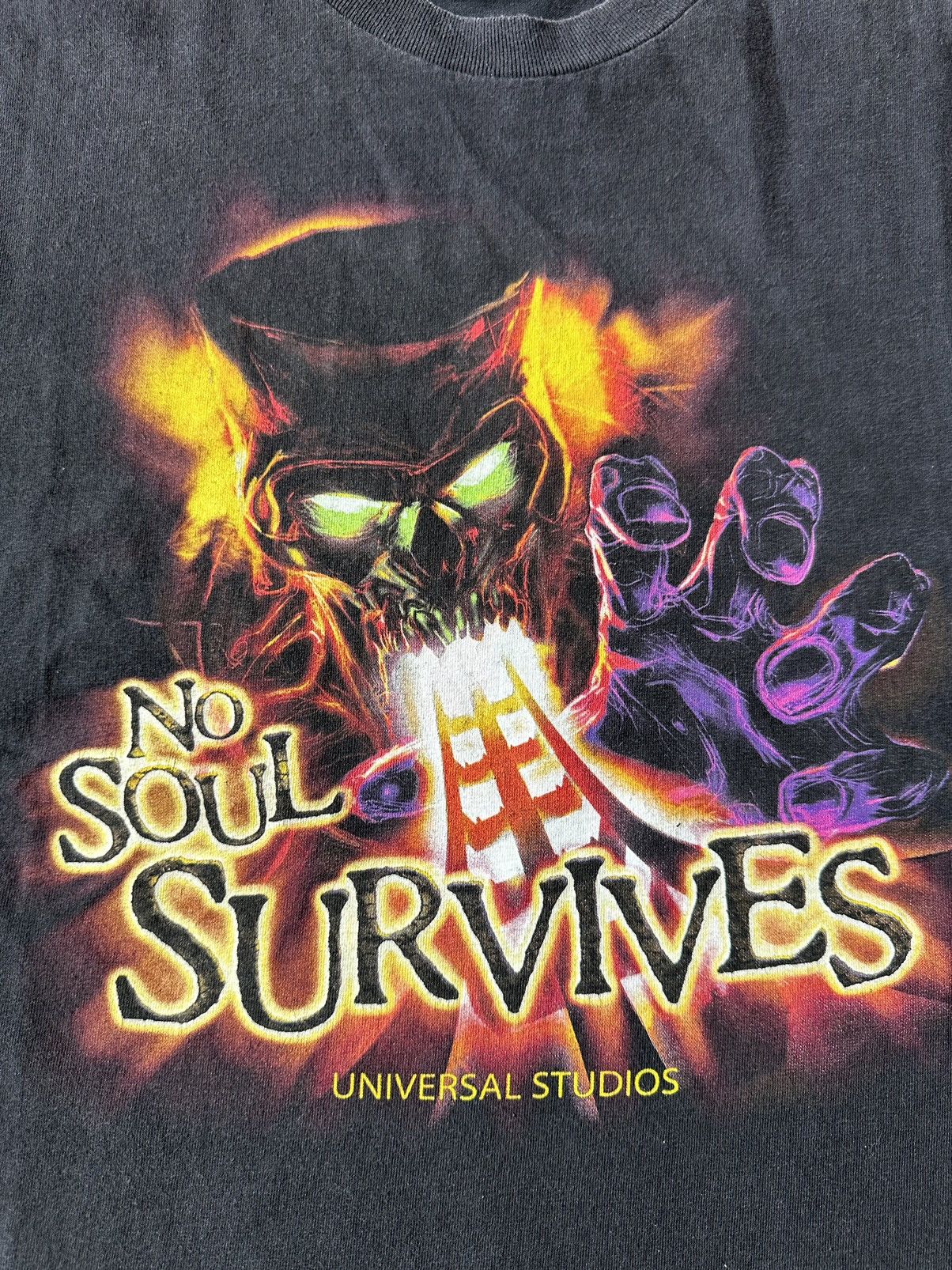 Universal Studios × Vintage Vintage Revenge Of The Mummy Universal Studios Promo Shirt Size US XL / EU 56 / 4 - 2 Thumbnail