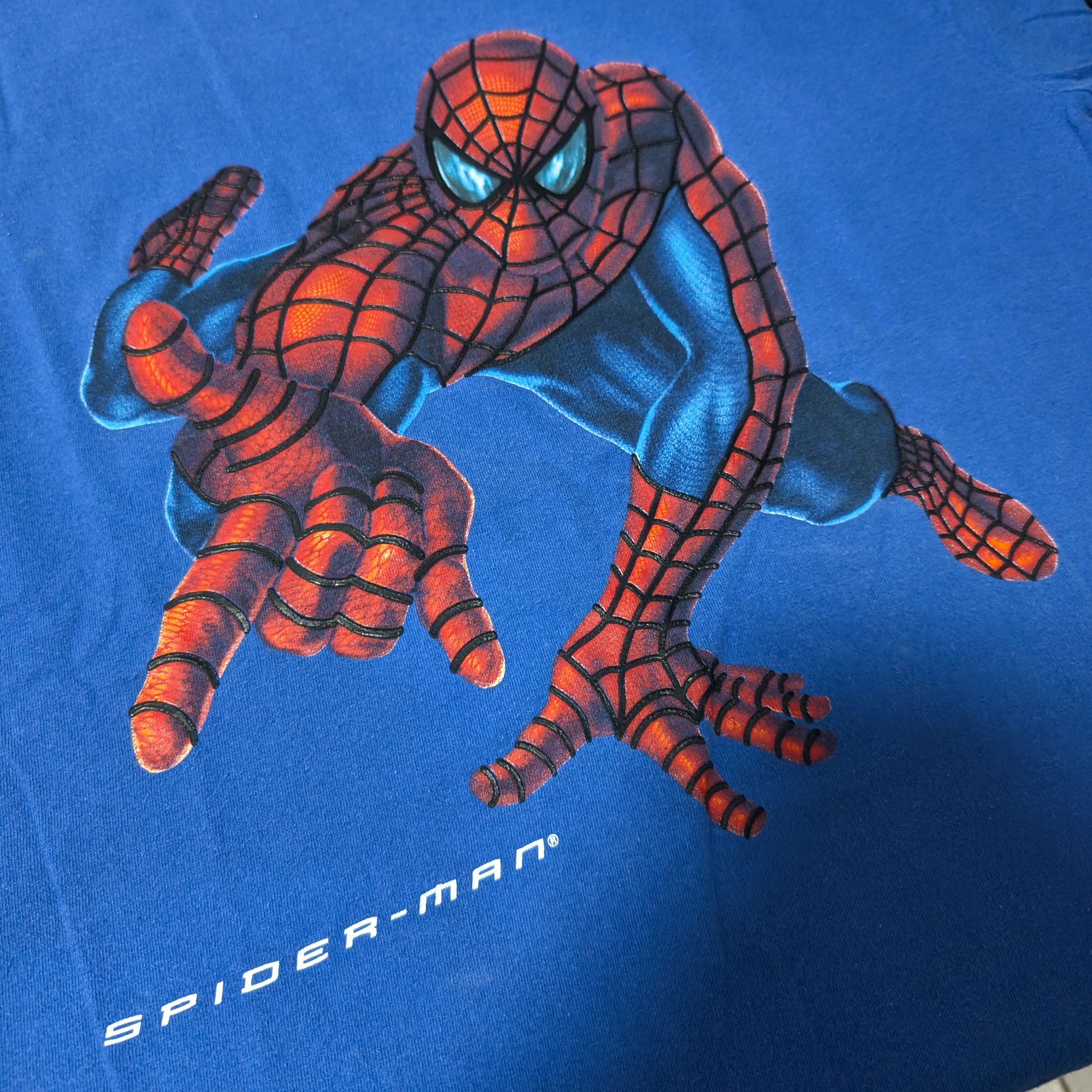 Vintage Y2K Spiderman Movie Tee Size US L / EU 52-54 / 3 - 5 Thumbnail
