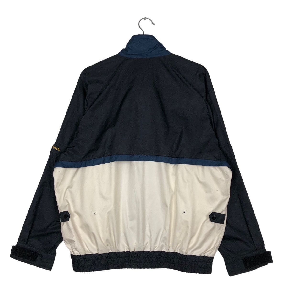 Japanese Brand 🔥Vintage Bomber Jacket Team Daiwa Golf Big Logo Size US M / EU 48-50 / 2 - 8 Thumbnail