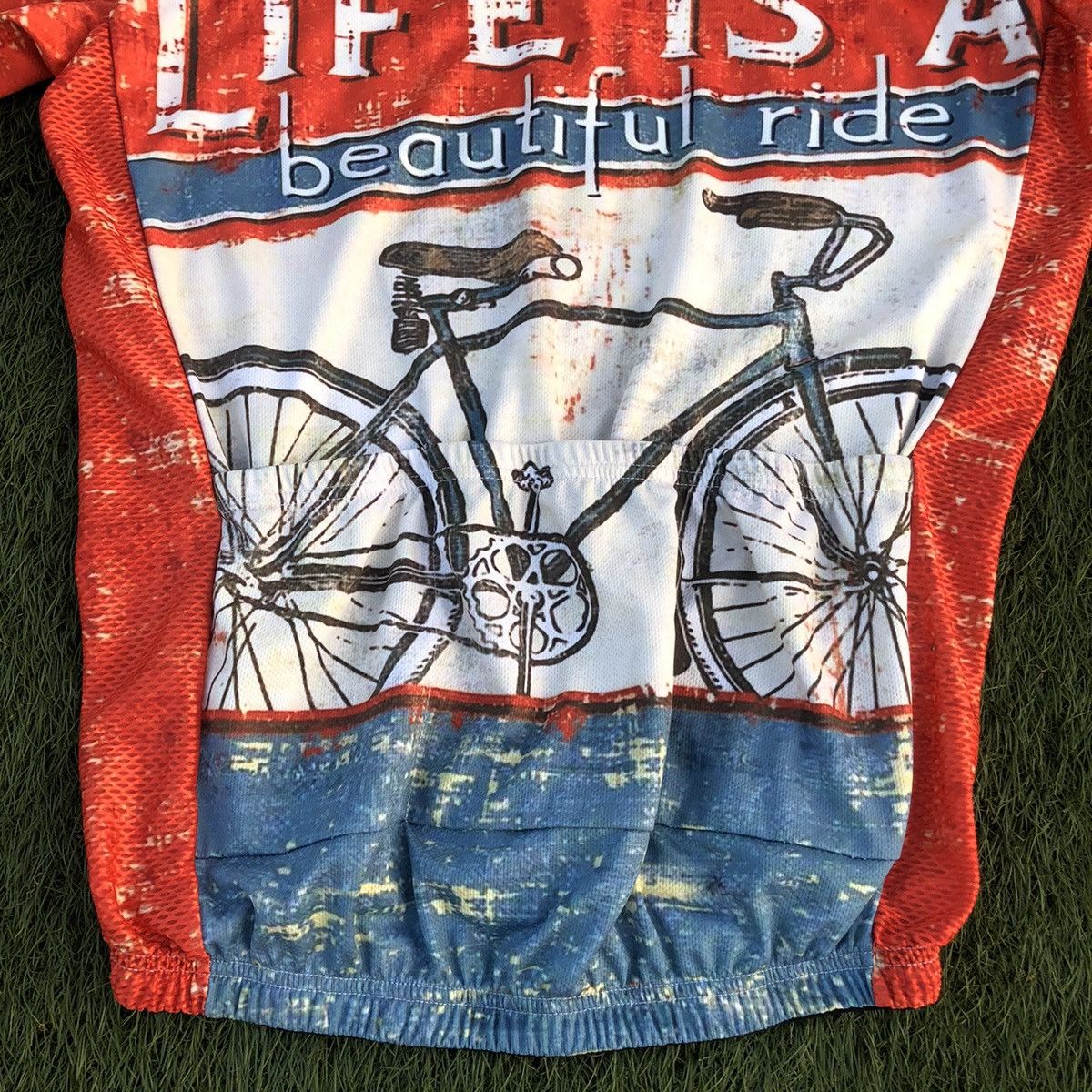 Vintage Life is a beautiful ride cycling jersey Size US XL / EU 56 / 4 - 5 Thumbnail
