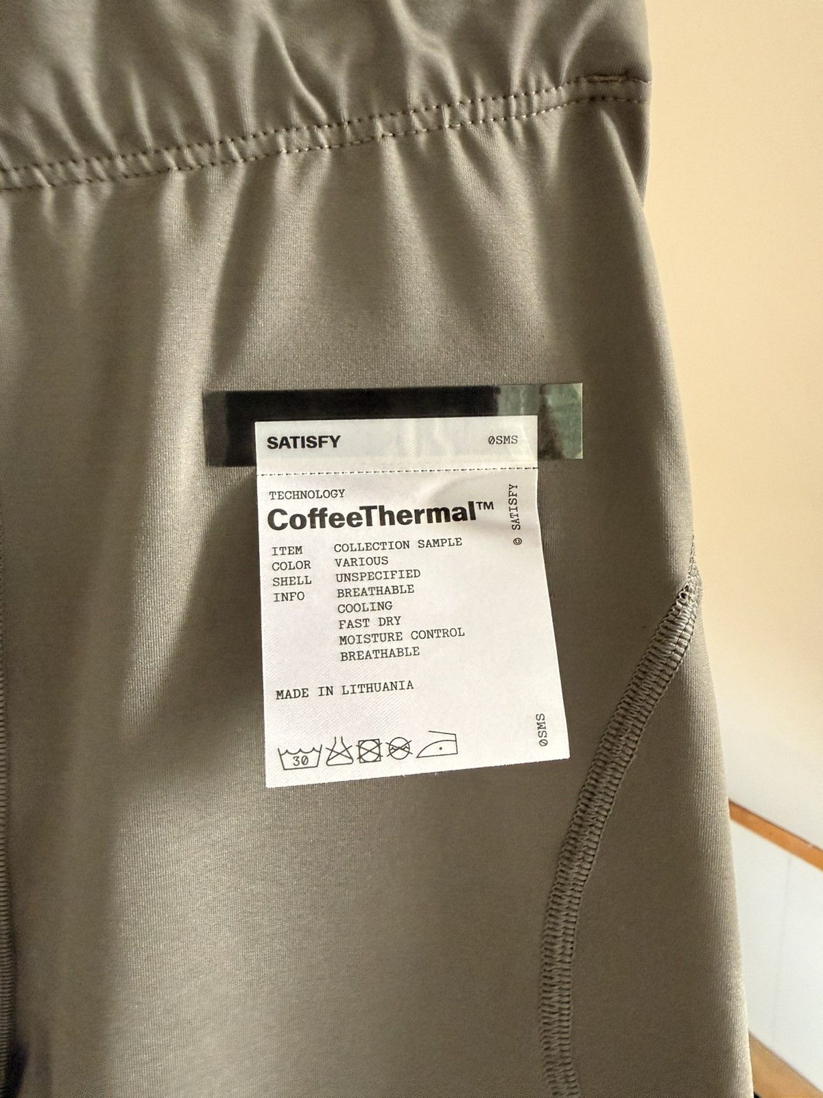 Satisfy CoffeeThermal Cargo Tights size Medium