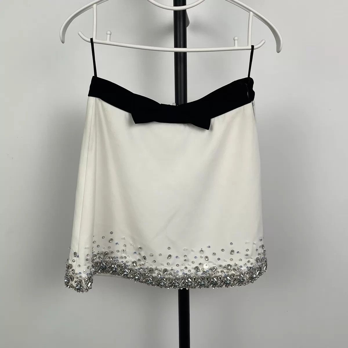 Miu Miu MIU MIU short sleeve black/white colorblocked 36 Size 25" / US 0 / IT 36 - 1 Thumbnail