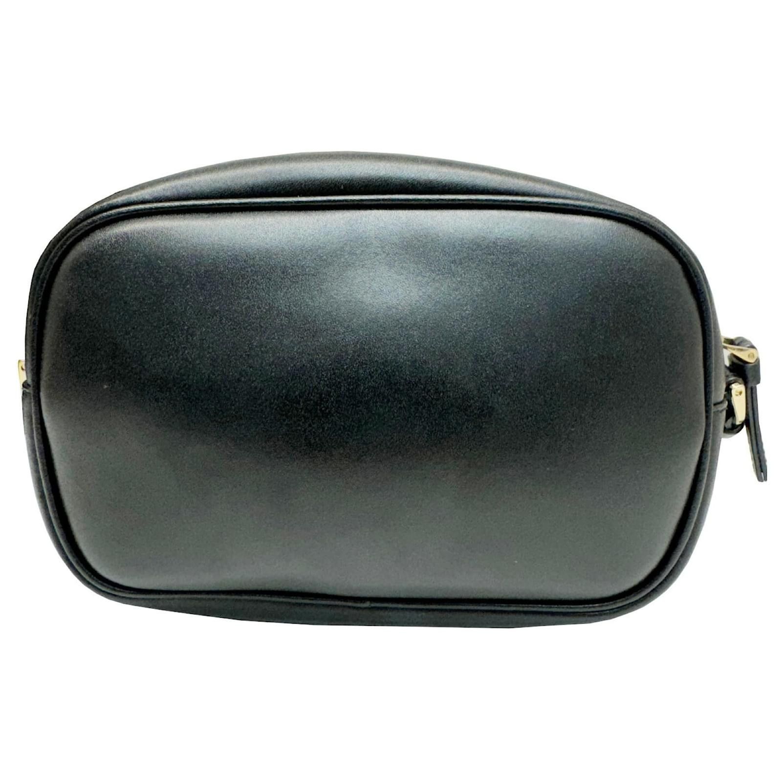 Salvatore Ferragamo o1s1rm0924 Size: OS / Vara Shoulder Bag in Black Size ONE SIZE - 2 Thumbnail