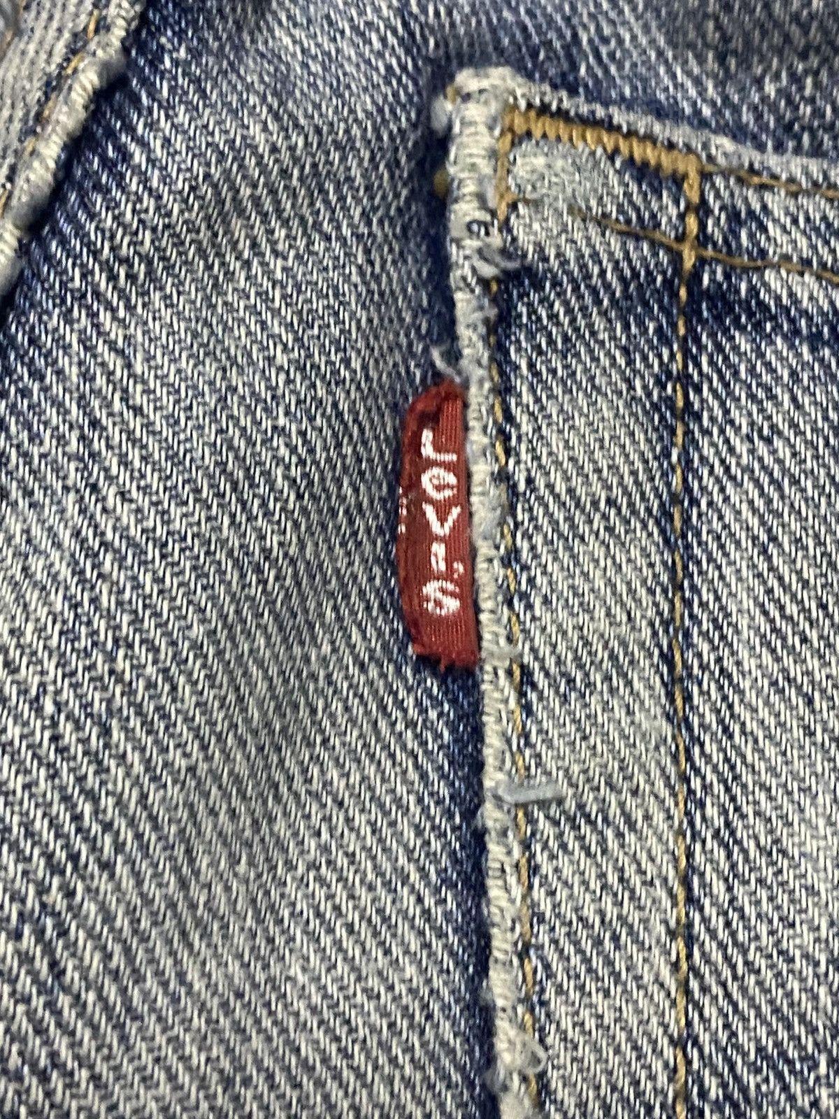 Levi's Vintage Levis Light Wash Distressed Flare Jeans Size US 32 / EU 48 - 11 Thumbnail