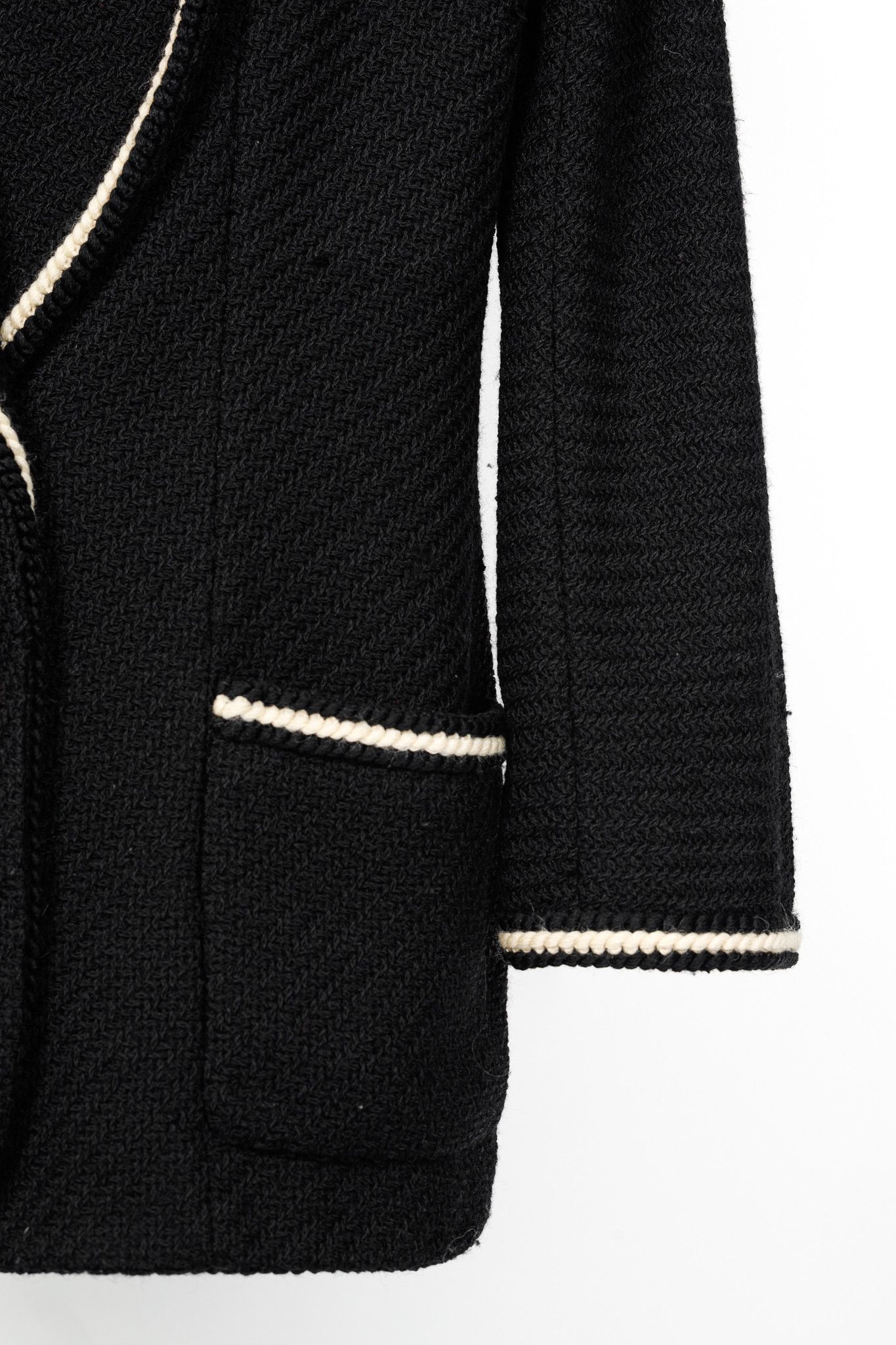 Chanel Boutique 80's Black Wool-Tweed Double-Breasted Blazer