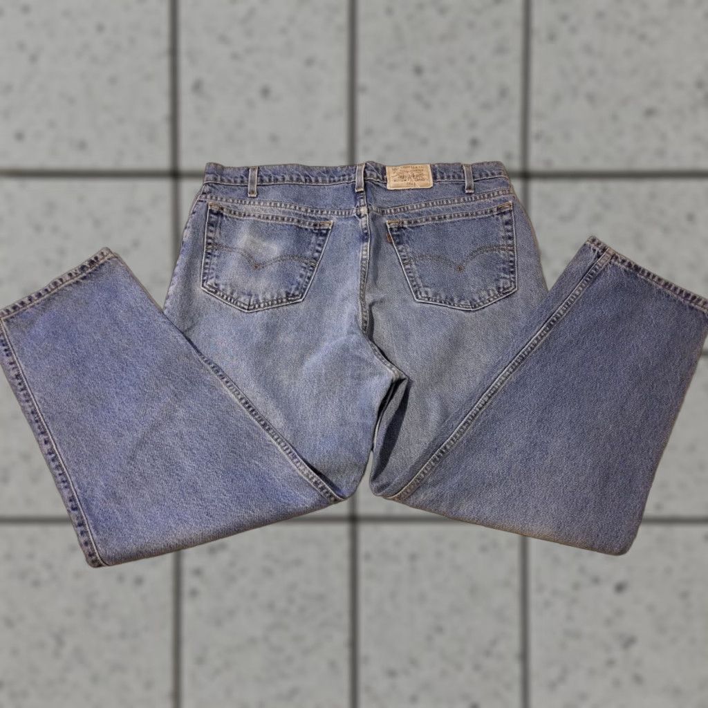 Levi's VINTAGE Levi's 540 Jeans Denim Pants 40x29 38x28 Relaxed Straight 5-Pocket Mens Blue Size US 40 / EU 56 - 1 Thumbnail