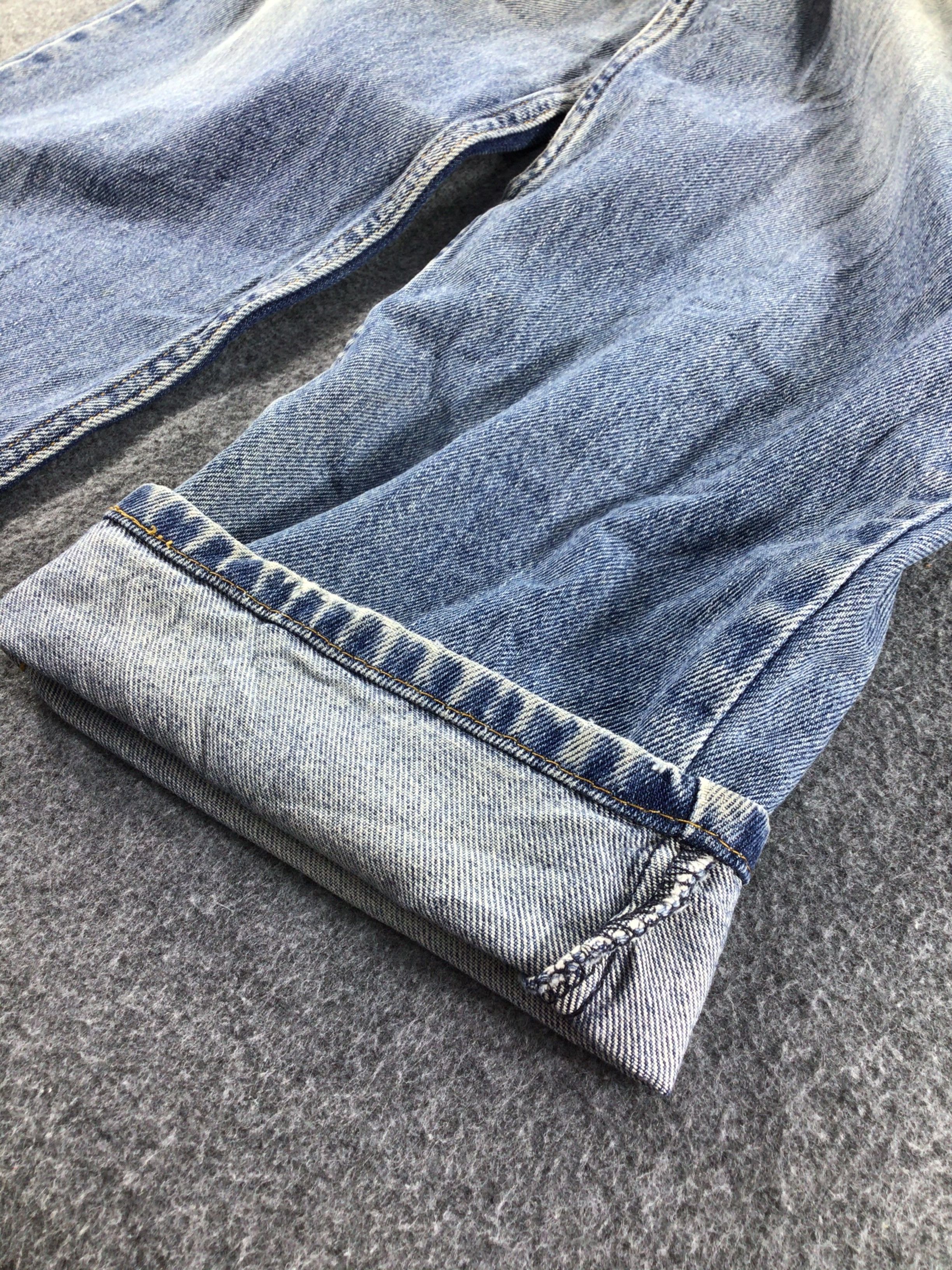 Levi's Vintage Levis 550 Jeans-J560 Size US 37 - 7 Thumbnail