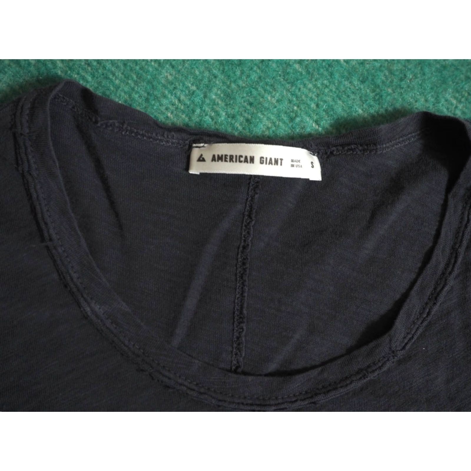 Vintage VINTAGE American Giant USA Made Distress Grunge Dark Gray Blank Tee T-Shirt Mens S Size US S / EU 44-46 / 1 - 3 Thumbnail
