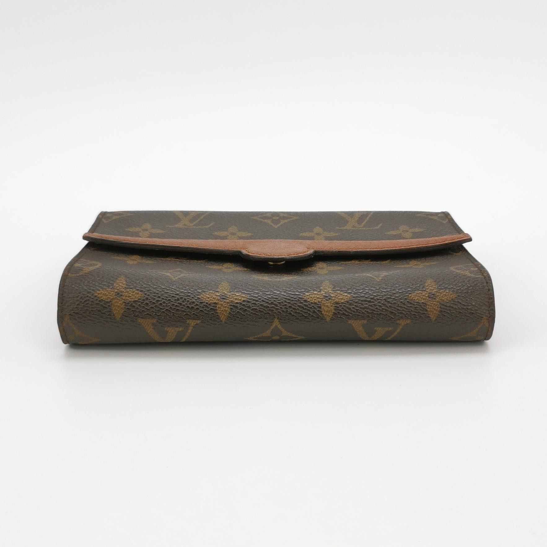 Louis Vuitton Louis Vuitton (LV) patchwork Monogram print vintage clutch Size ONE SIZE - 2 Thumbnail