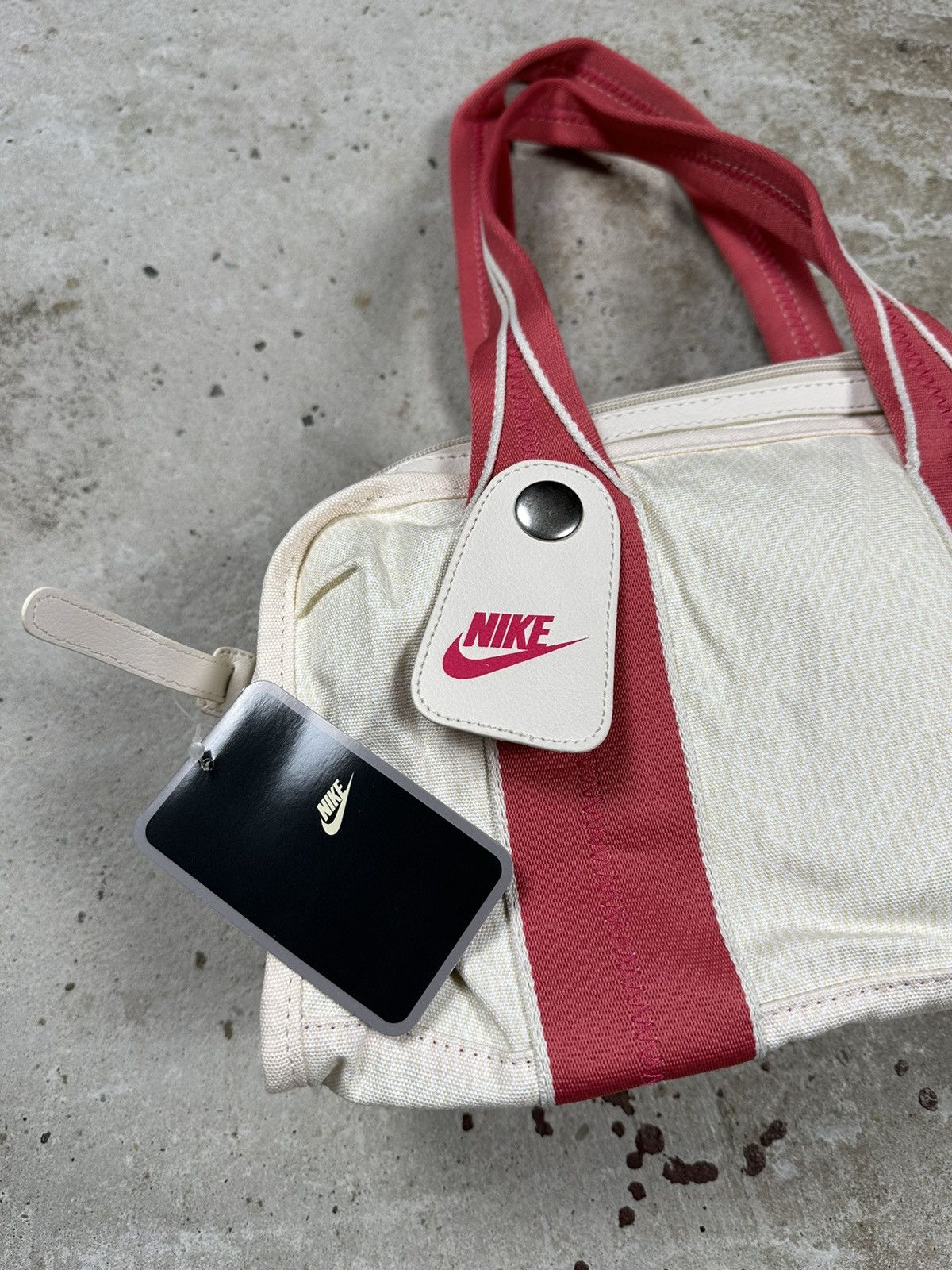 Nike DS Vintage y2k Nike Handbag Swoosh Rare Tote Duffle Size ONE SIZE - 3 Thumbnail