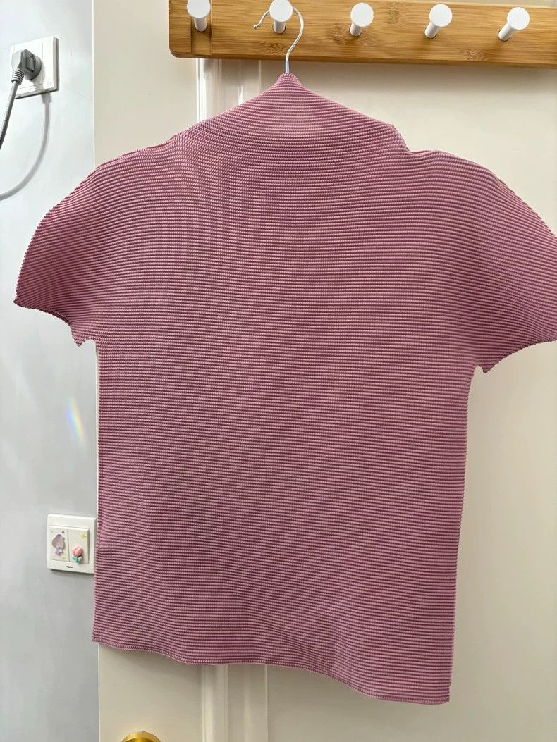 Issey Miyake issey miyake size:one size Pink high-neck short-sleeved sh Size XXS / US 00 / IT 34 - 3 Thumbnail